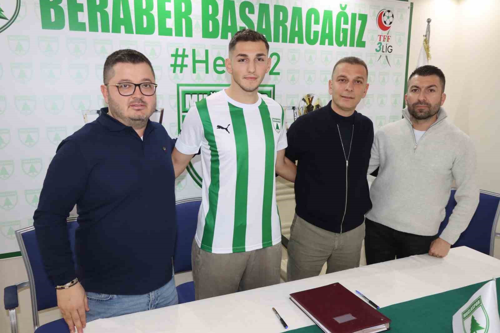 Muğlaspor, genç golcüyü renklerine bağladı
