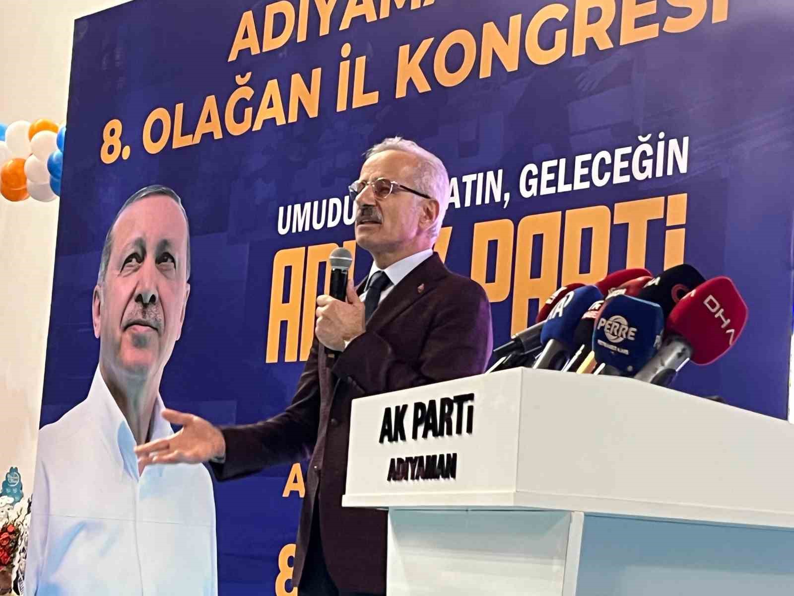 AK Parti Adıyaman 8’inci Olağan İl Kongresi yapıldı
