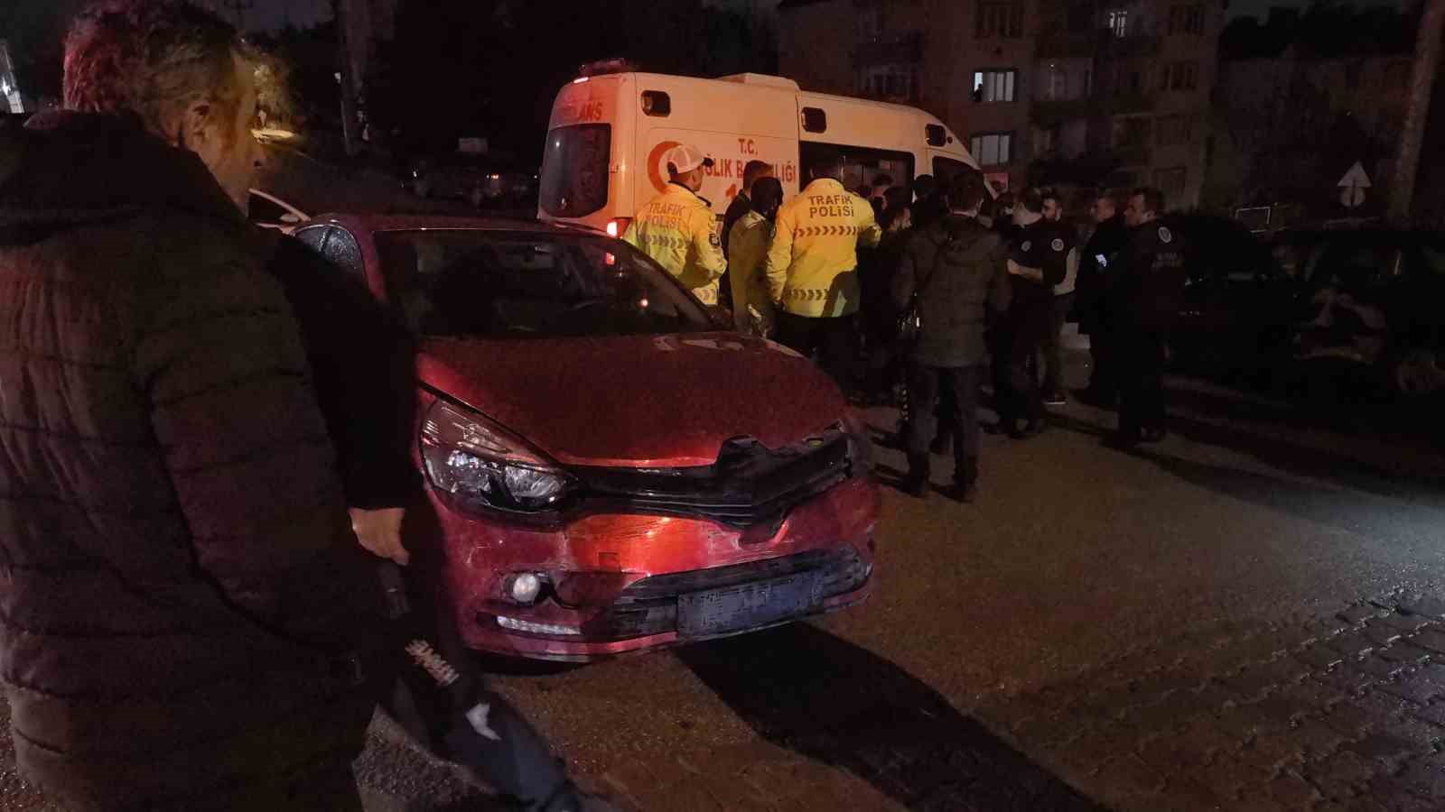 Bursa’da iki otomobil çarpıştı: 1 yaralı
