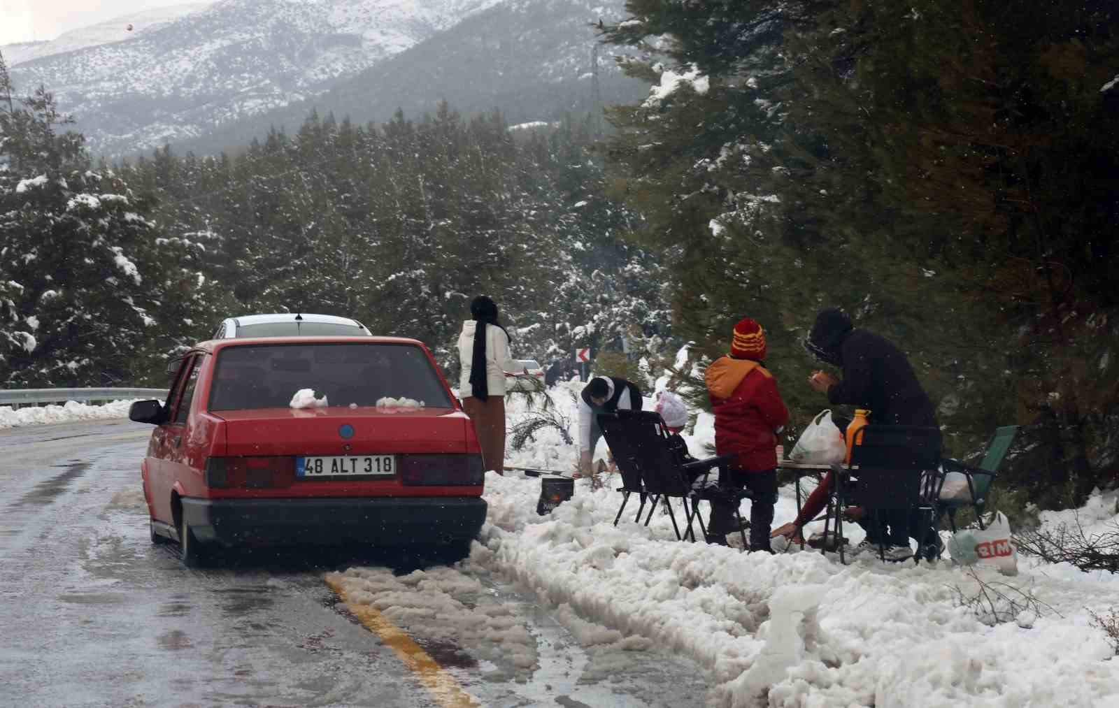 Ne Uludağ, ne Palandöken, burası Muğla
