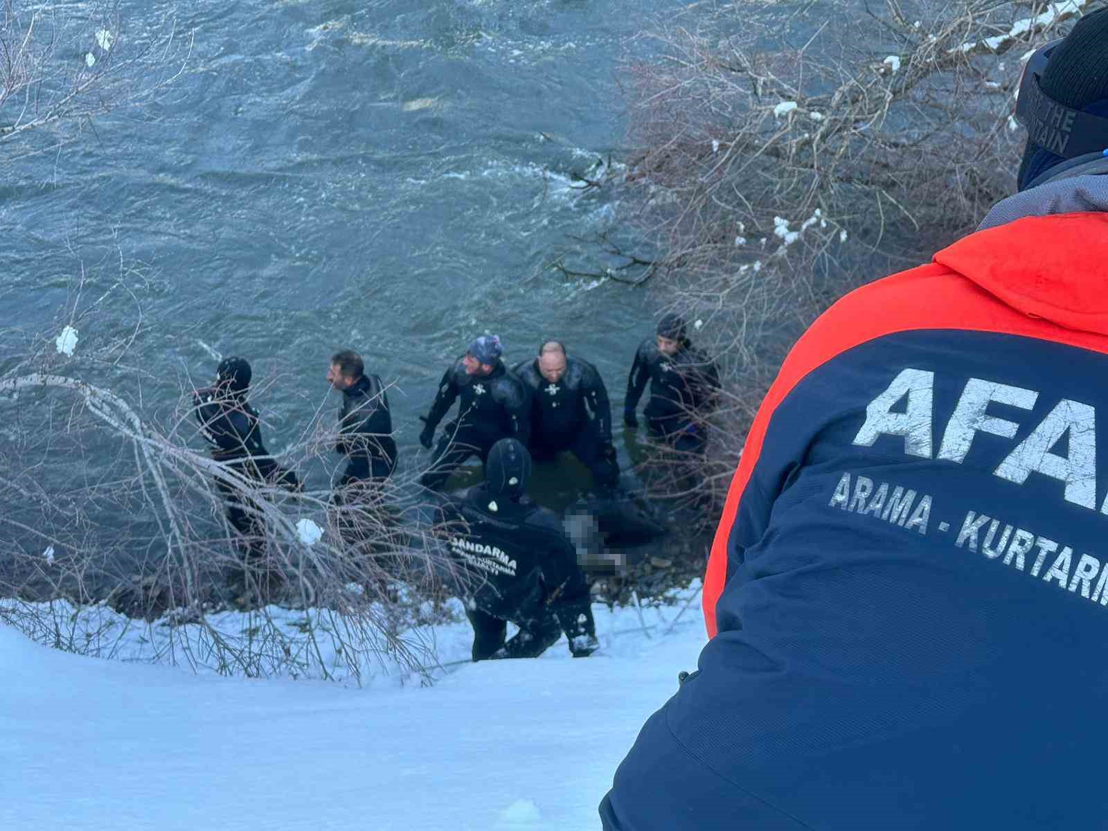 Kayıp öğretmenin cansız bedenine ulaşıldı
