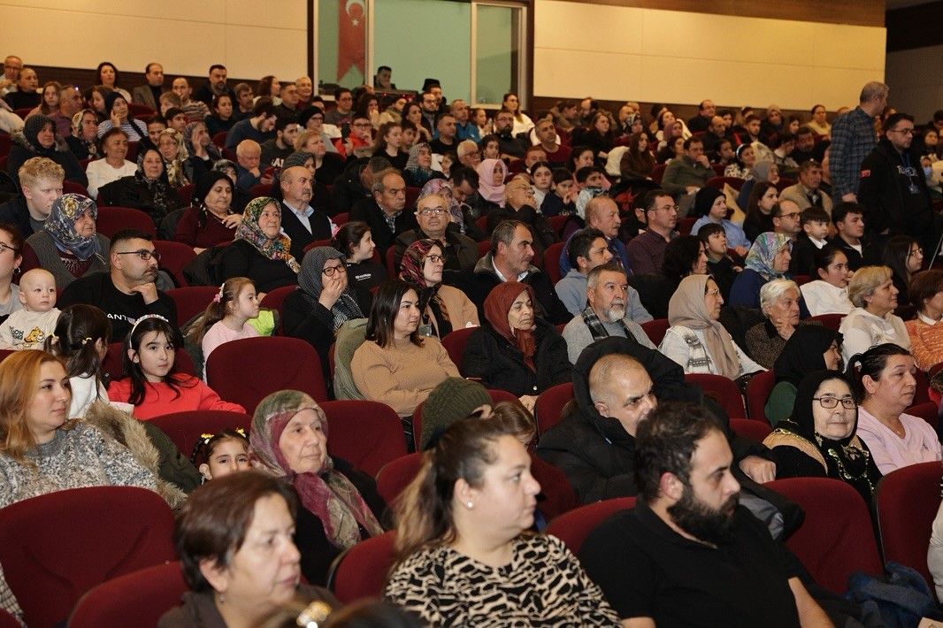 Kütahya’da halk ozanlarını anma gecesi
