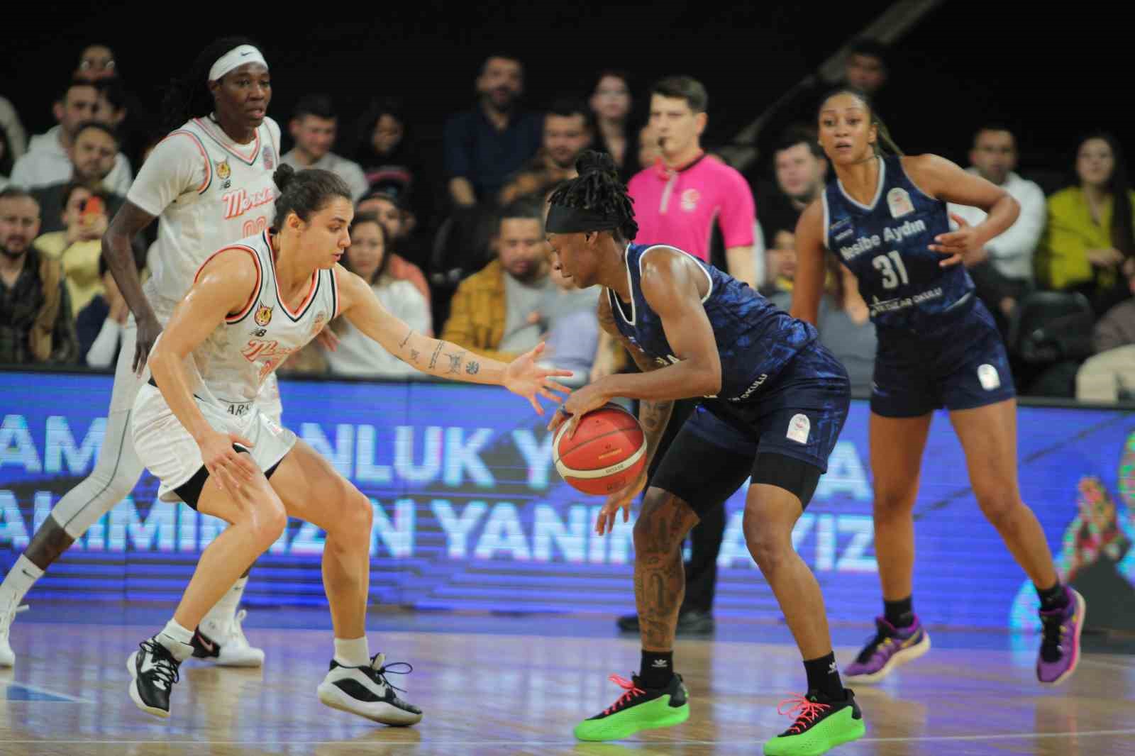 Türkiye Kadınlar Basketbol Süper Ligi: ÇBK Mersin: 87 - Nesibe Aydın: 76
