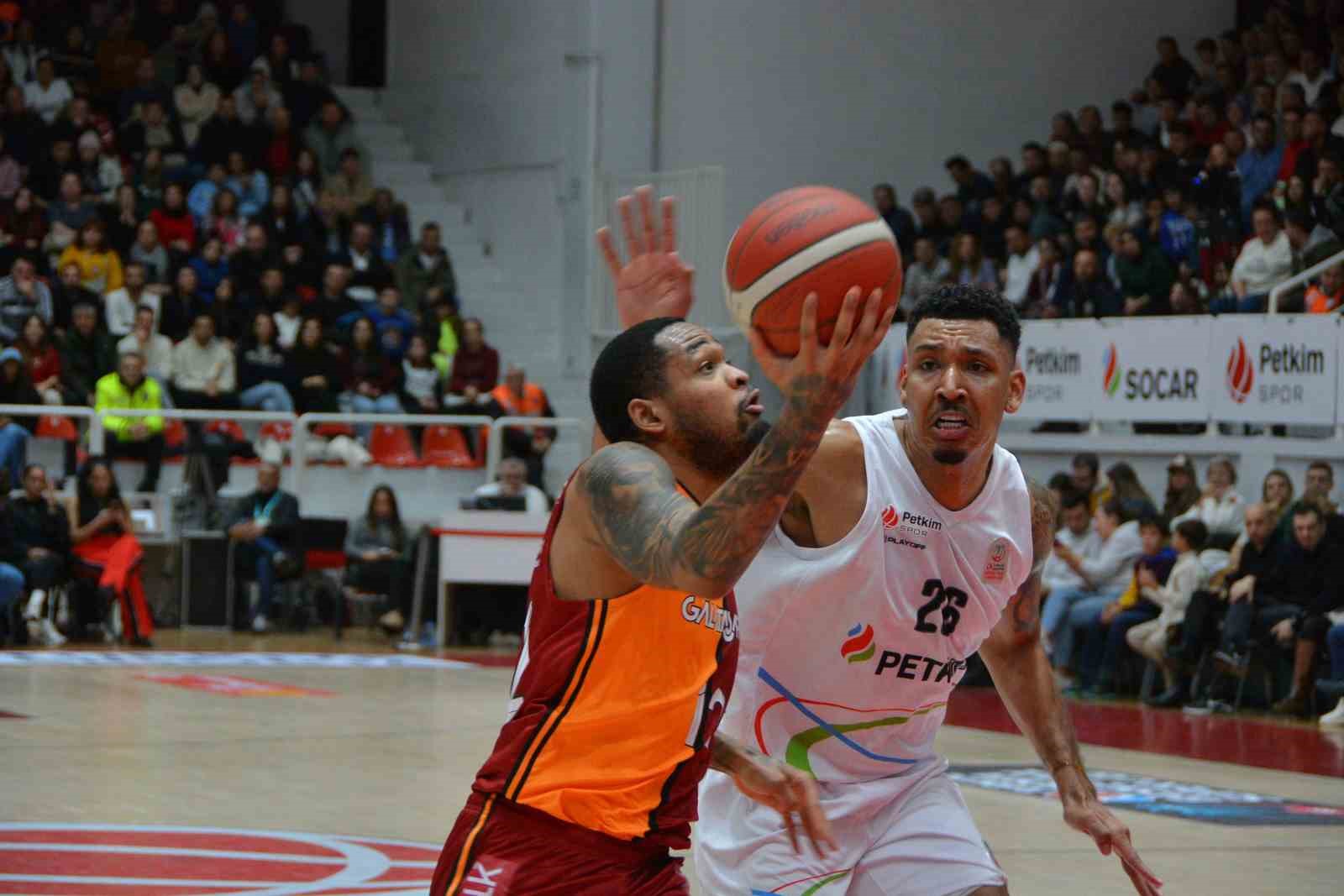 Türkiye Sigorta Basketbol Süper Ligi: Aliağa Petkimspor: 77 - Galatasaray: 94
