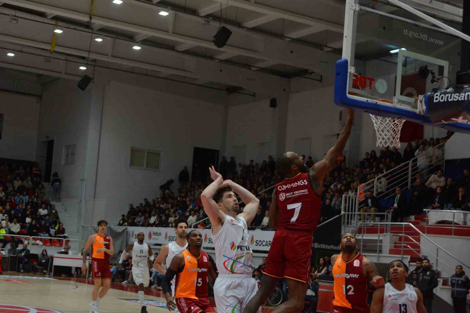 Türkiye Sigorta Basketbol Süper Ligi: Aliağa Petkimspor: 77 - Galatasaray: 94
