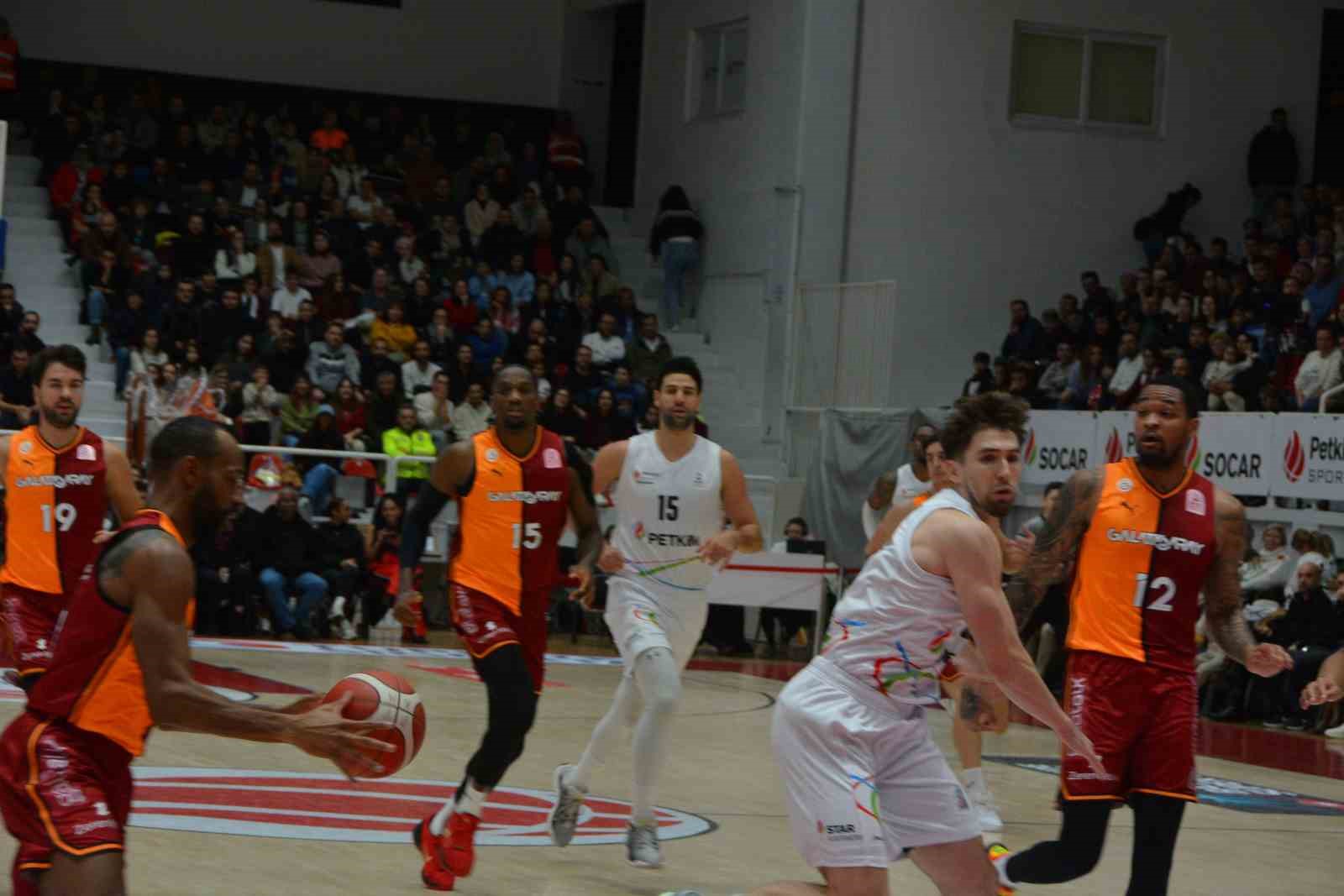 Türkiye Sigorta Basketbol Süper Ligi: Aliağa Petkimspor: 77 - Galatasaray: 94
