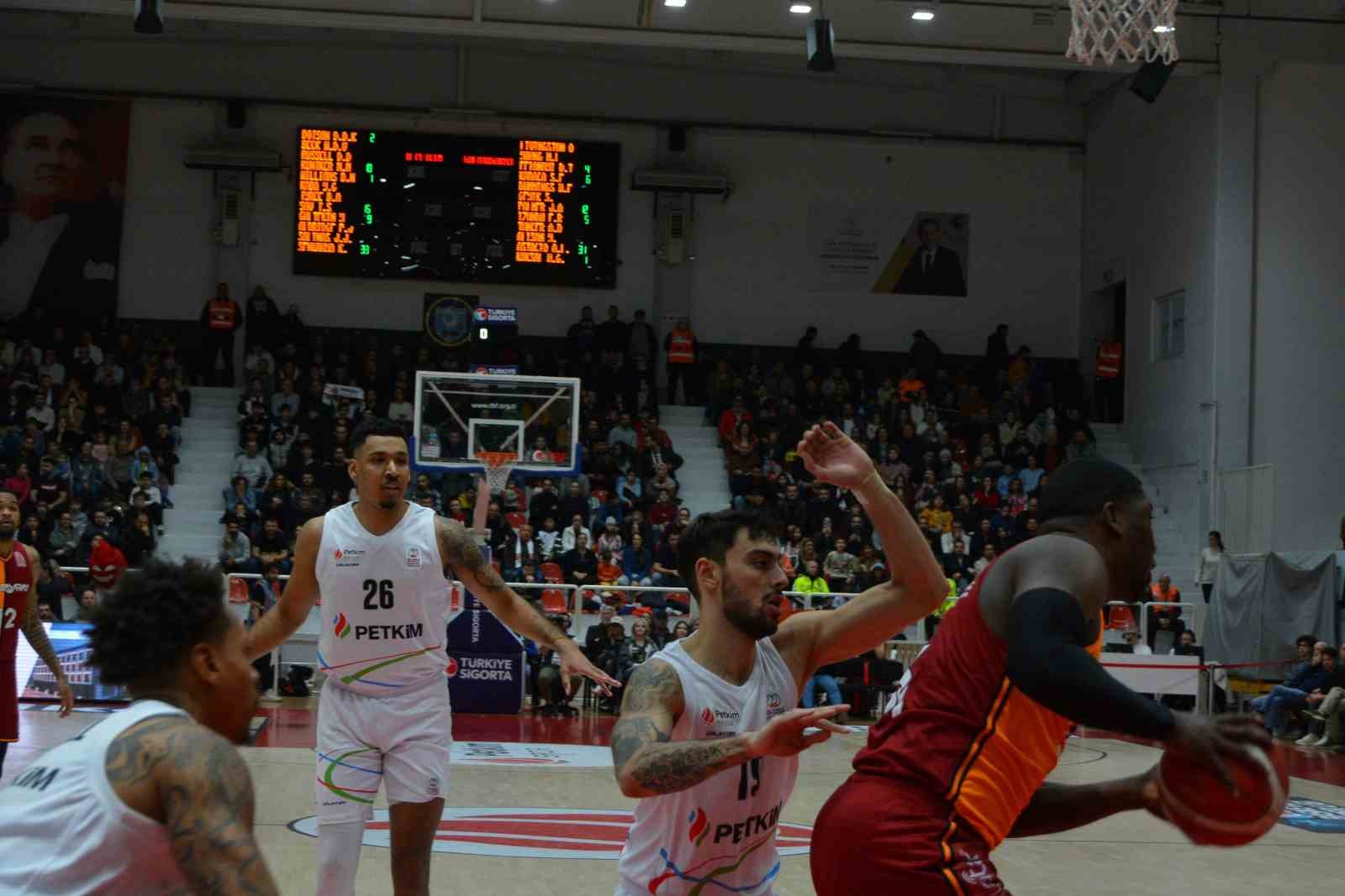 Türkiye Sigorta Basketbol Süper Ligi: Aliağa Petkimspor: 77 - Galatasaray: 94
