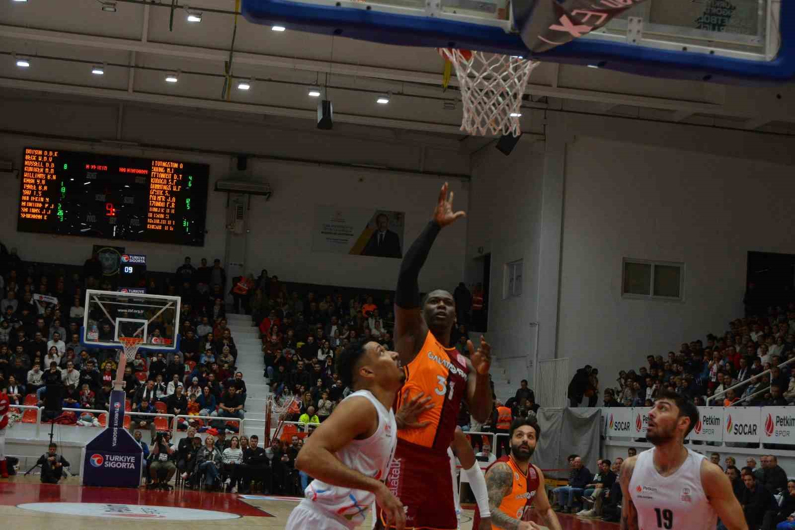 Türkiye Sigorta Basketbol Süper Ligi: Aliağa Petkimspor: 77 - Galatasaray: 94
