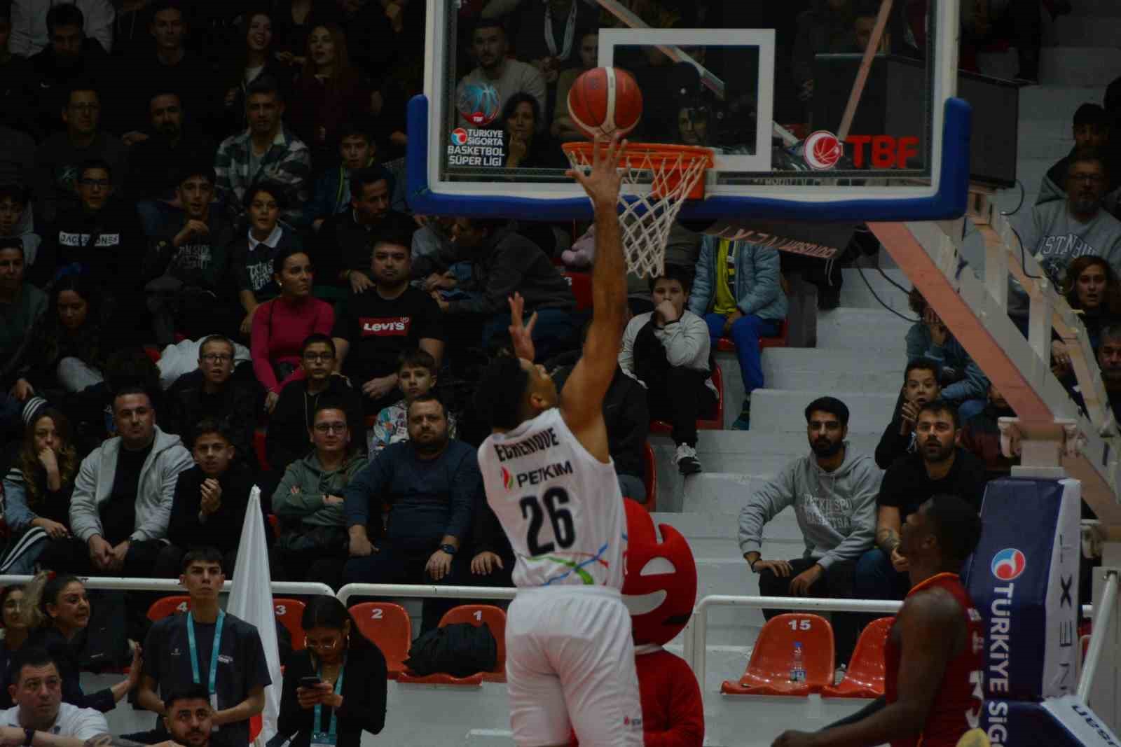 Türkiye Sigorta Basketbol Süper Ligi: Aliağa Petkimspor: 77 - Galatasaray: 94
