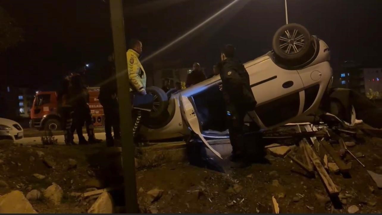 Osmaniye’de park halindeki araca çarpan otomobil takla attı: 1 yaralı
