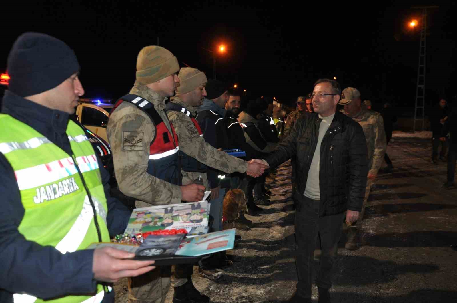 Kars Valisi Polat, yılbaşı tedbirlerini yerinde inceledi
