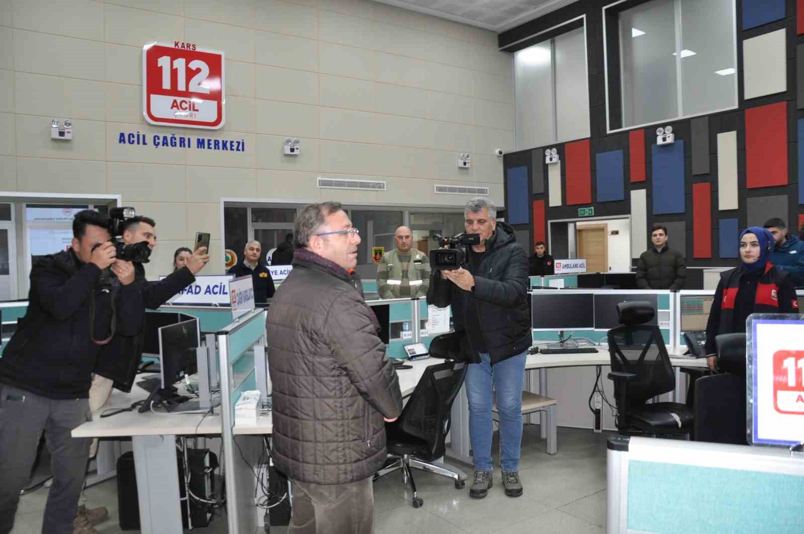 Kars Valisi Polat, yılbaşı tedbirlerini yerinde inceledi
