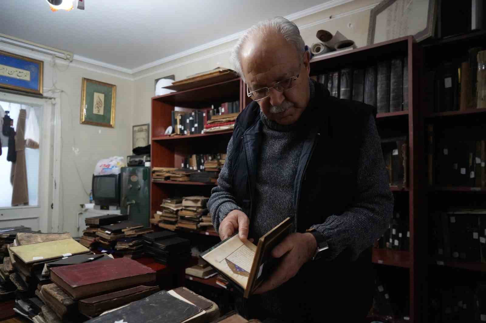 Türkiye’deki en büyük hacimli el yazması tarihi kitap müzayedesi
