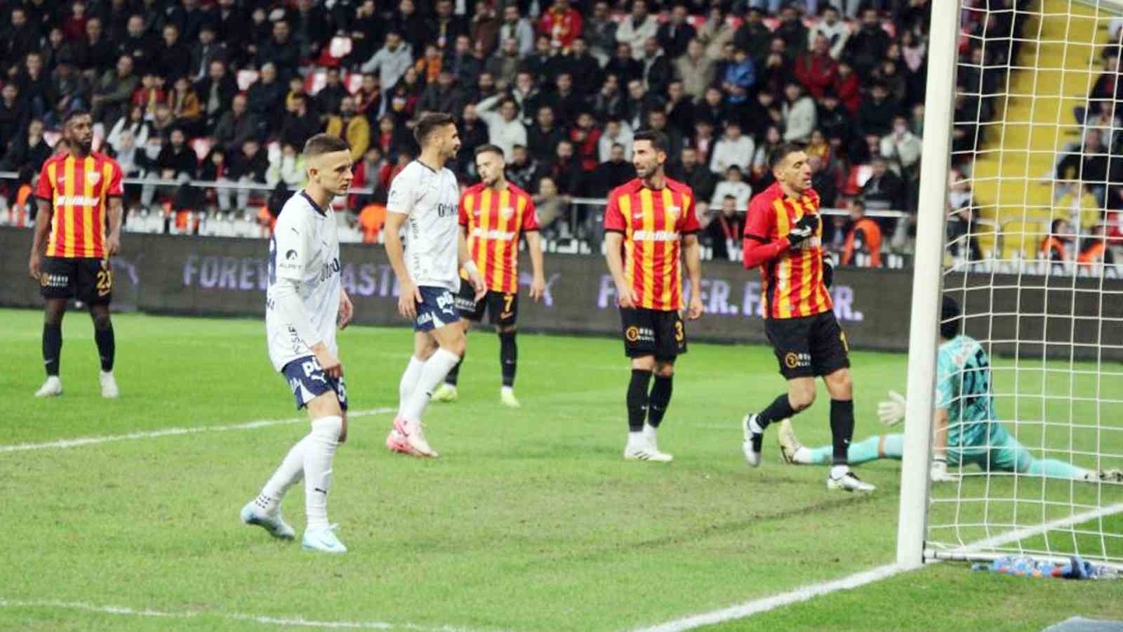 Kayserispor, 7 maçta PFDK’dan ceza aldı
