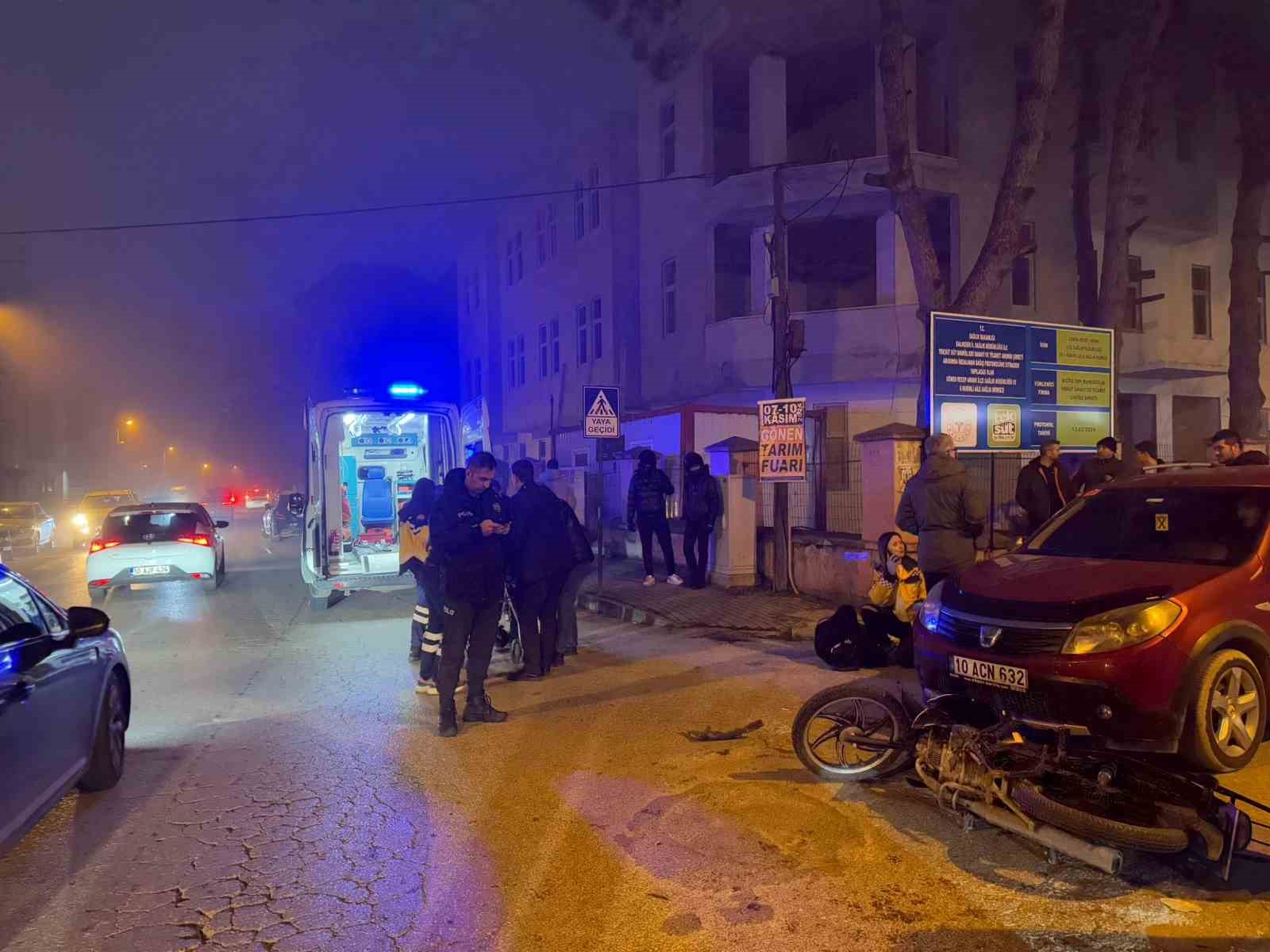 Gönen’de Trafik Kazası: 2 kişi yaralandı
