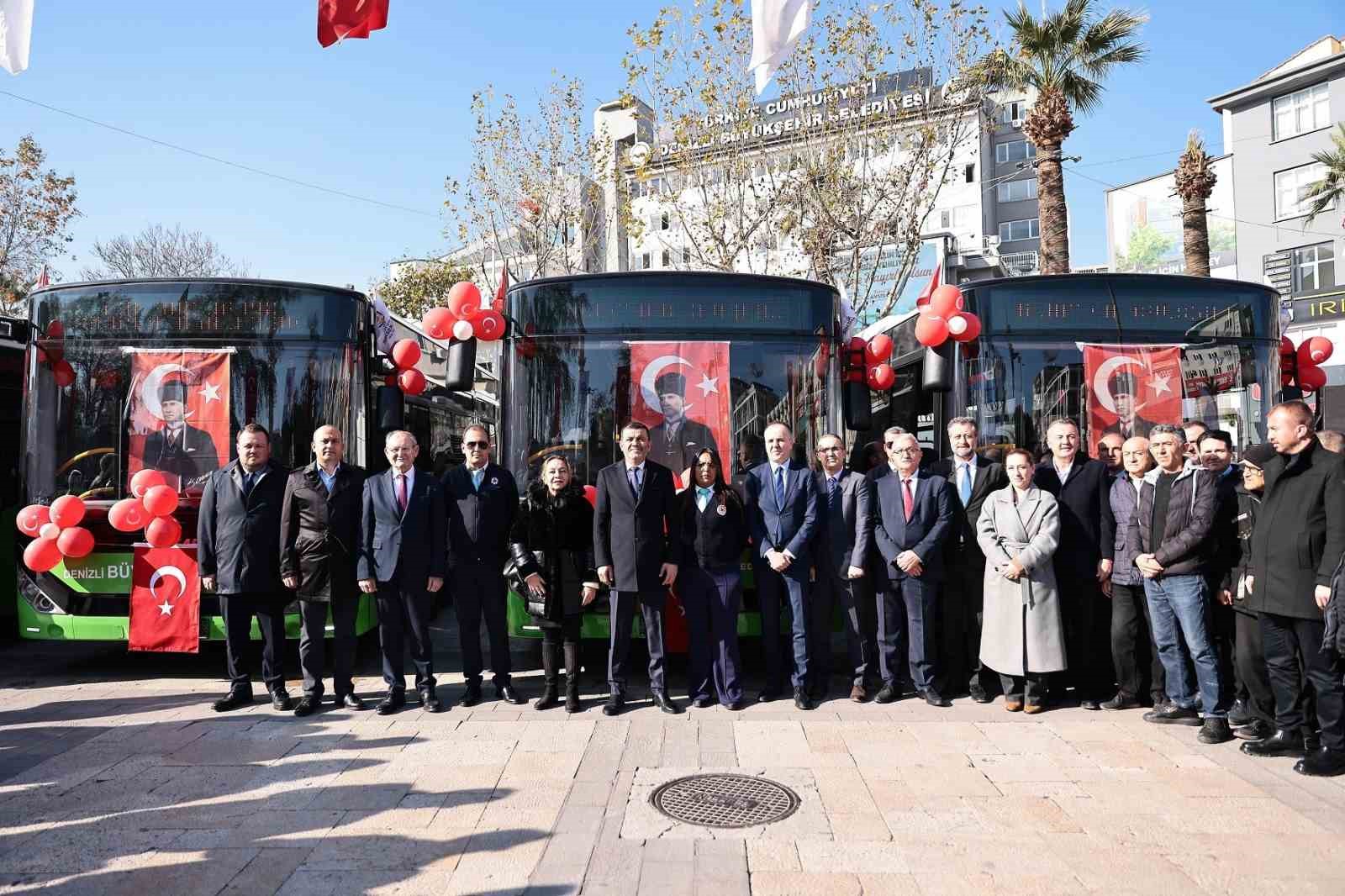 200 milyonluk yeni araçları tanıtan Başkan Çavuşoğlu’ndan Denizli’ye raylı sistem müjdesi
