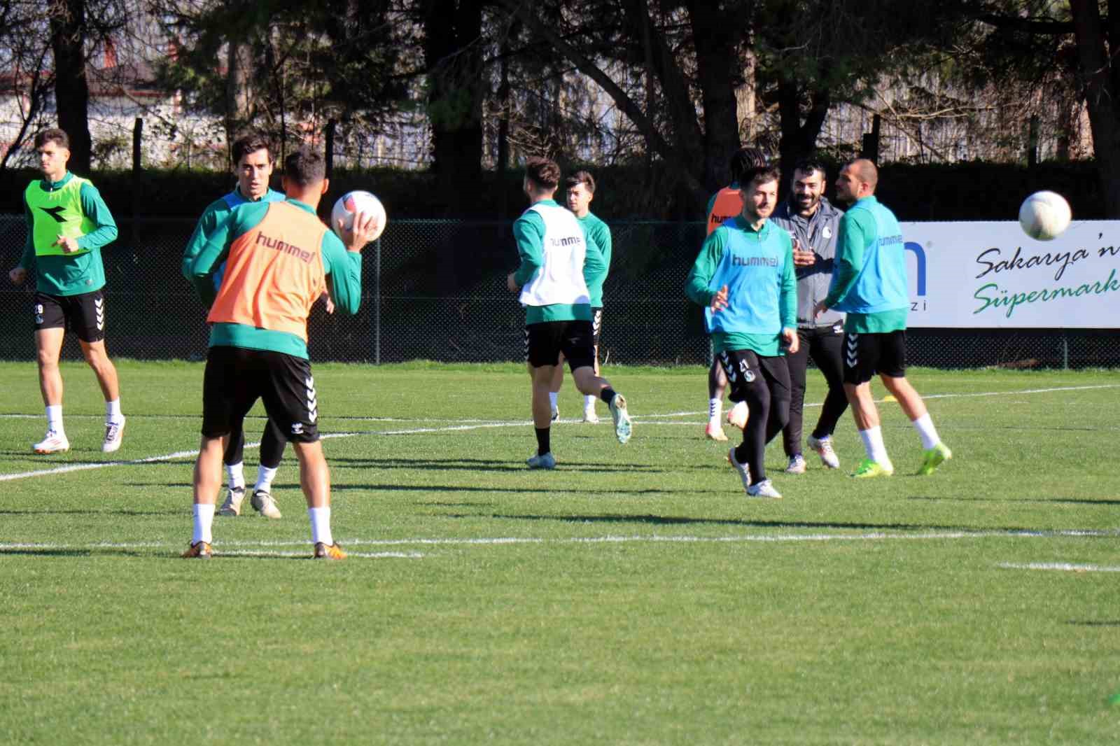 Sakaryaspor’da, Gençlerbirliği mesaisi devam etti
