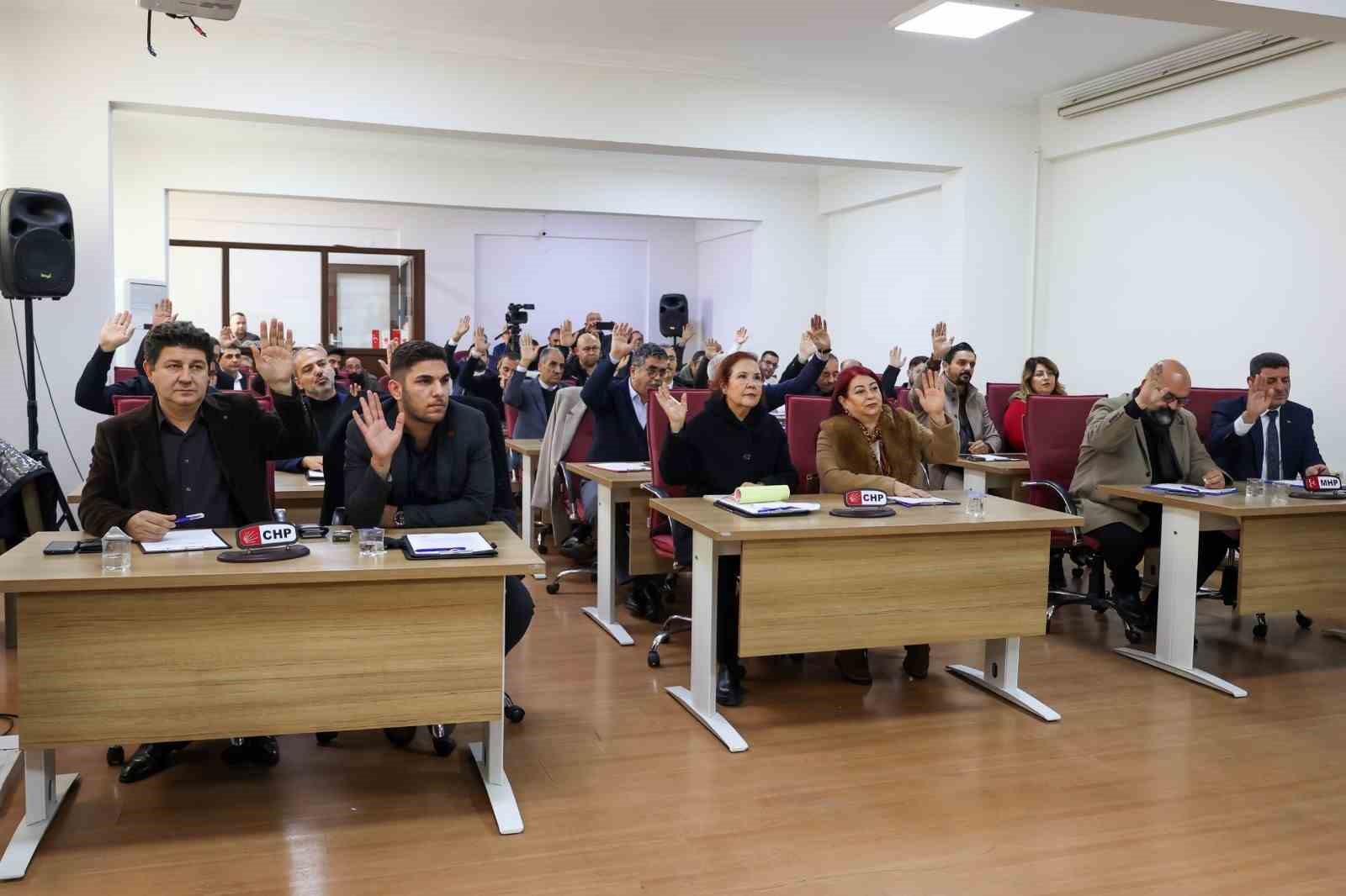 Efeler’de yılın ilk meclis toplantısı gerçekleştirildi
