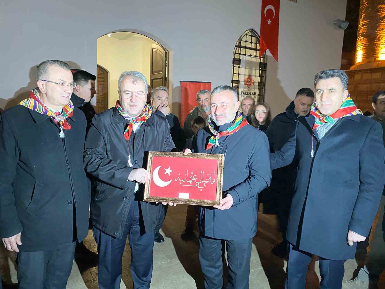 Restorasyonu tamamlanan tarihi Kara Mustafa Paşa Camii ibadete açıldı
