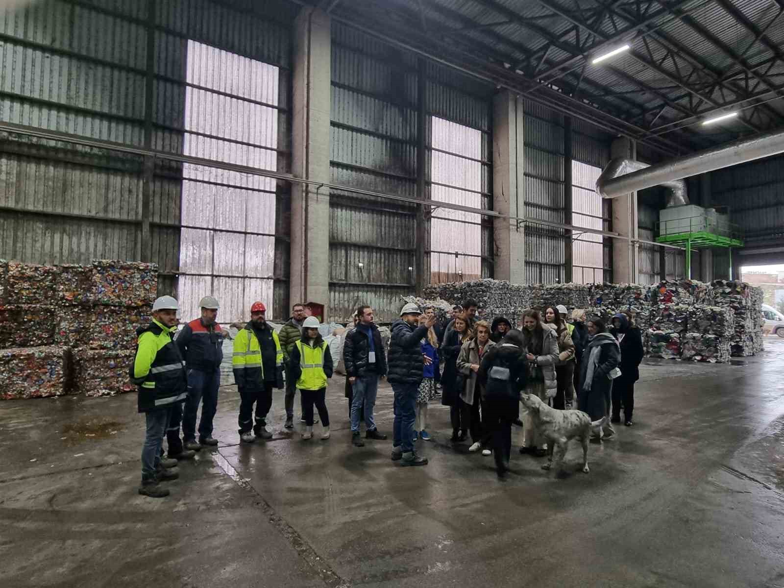 Manisa’da atık yönetimi daha da ileriye taşınacak
