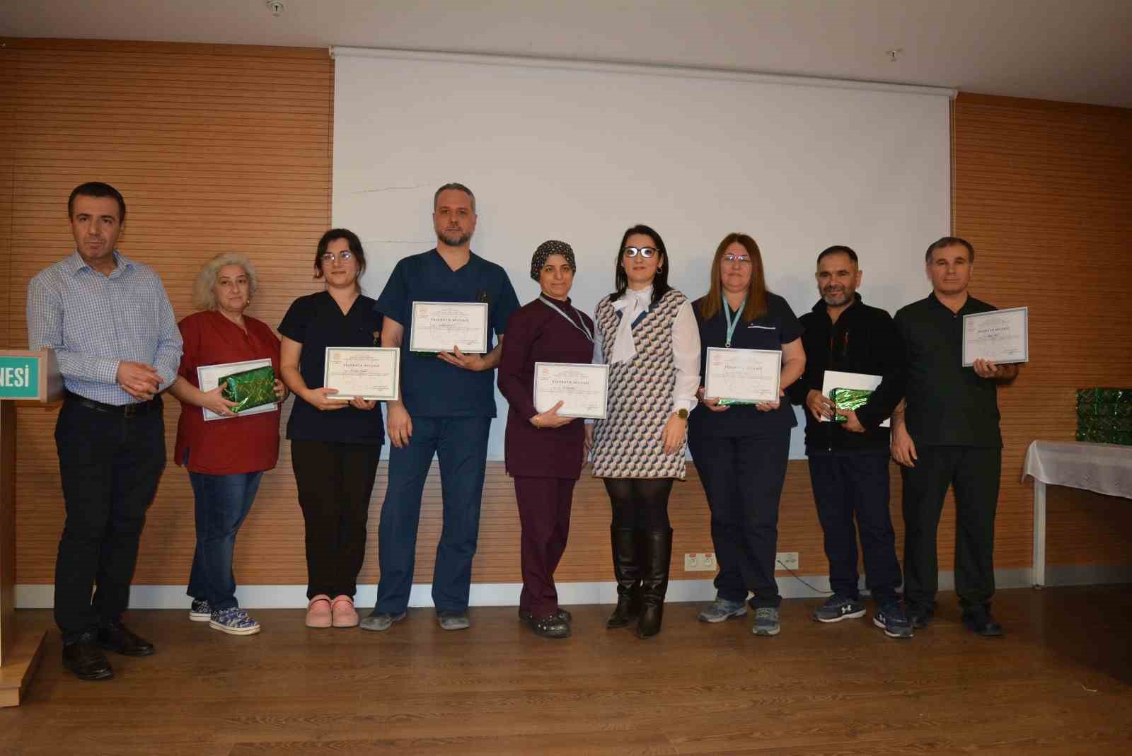 Karacabey Devlet Hastanesi en kaliteli hastane seçildi
