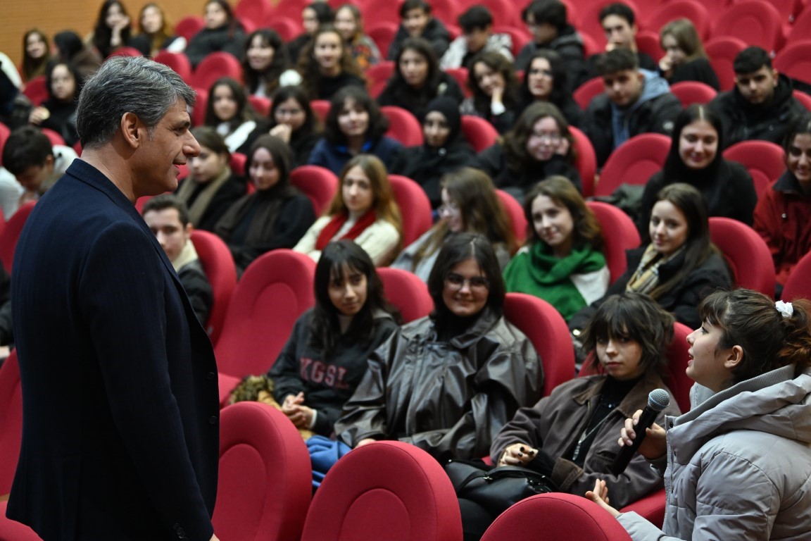 Başkan Kocaman’dan gençlere: 