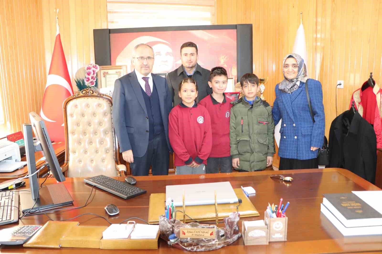 Elazığ’da Filistin için bağışlar devam ediyor
