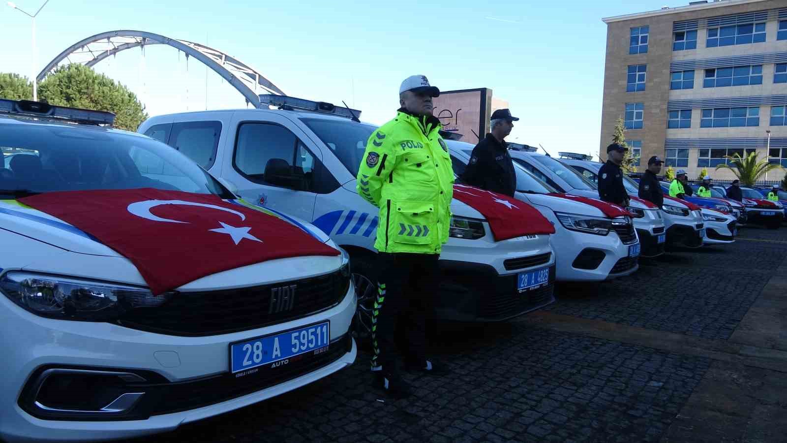 Giresun’da güvenlik güçleri için 65 yeni araç törenle teslim edildi
