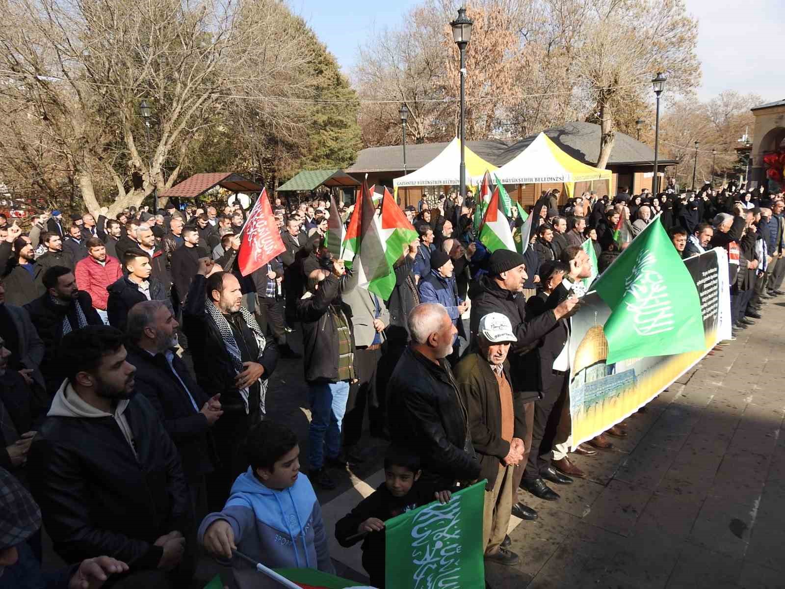 Gazze’deki İsrail soykırımı Gaziantep’te kınandı
