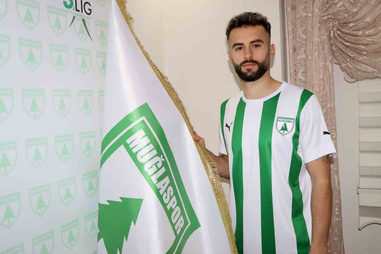 Muğlaspor Süper Lig deneyimli Arslantaş’ı renklerine kattı
