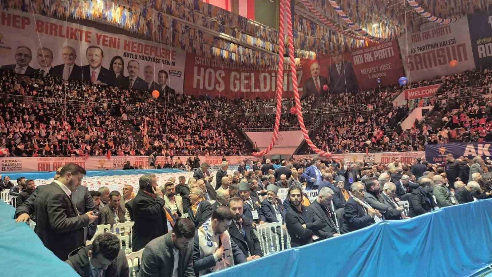 AK Parti Samsun İl Kongresi’nde Uğur Işılak coşkusu
