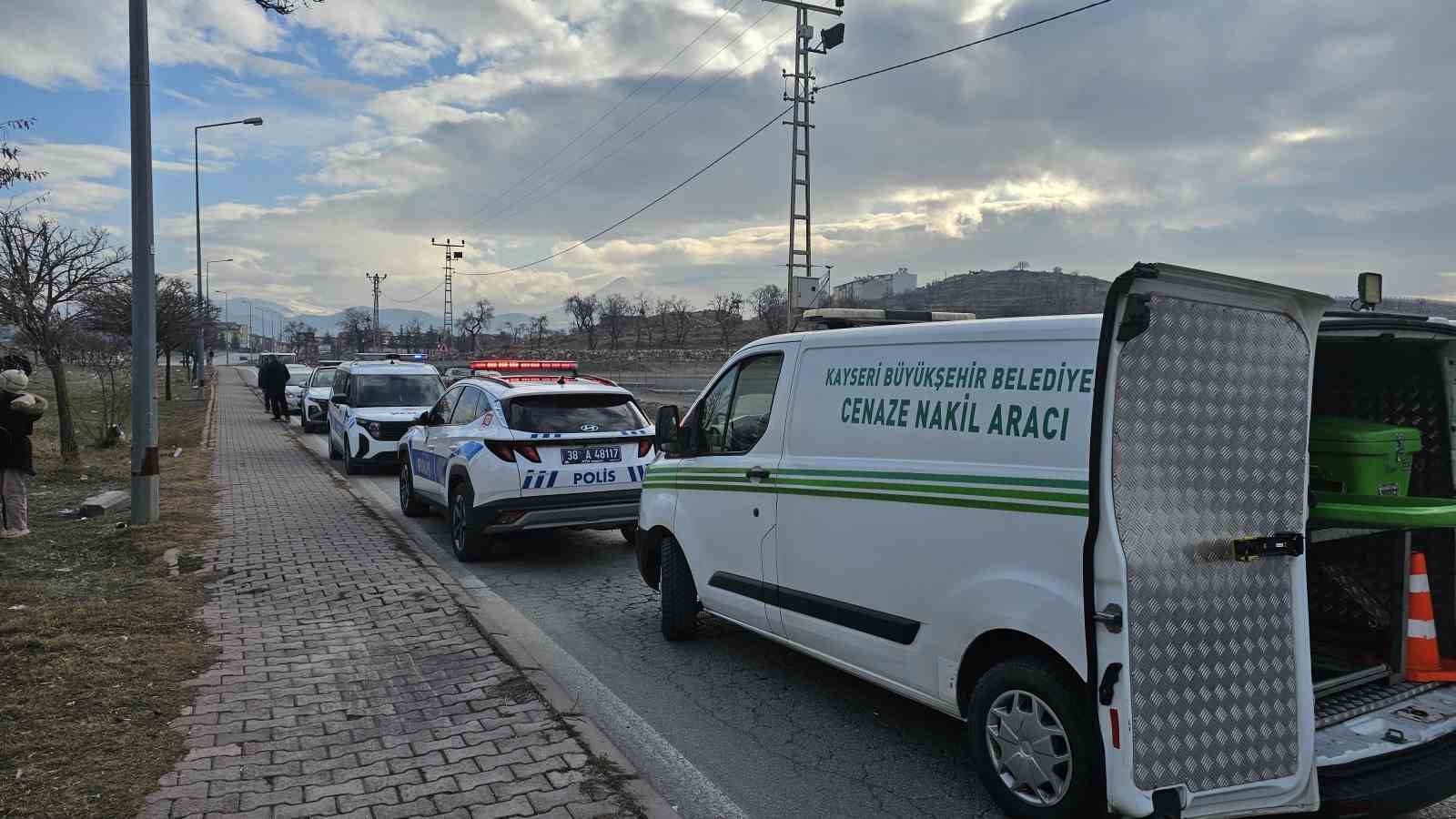 5 gündür haber alınamıyordu, tabancayla vurulmuş şekilde ölü bulundu
