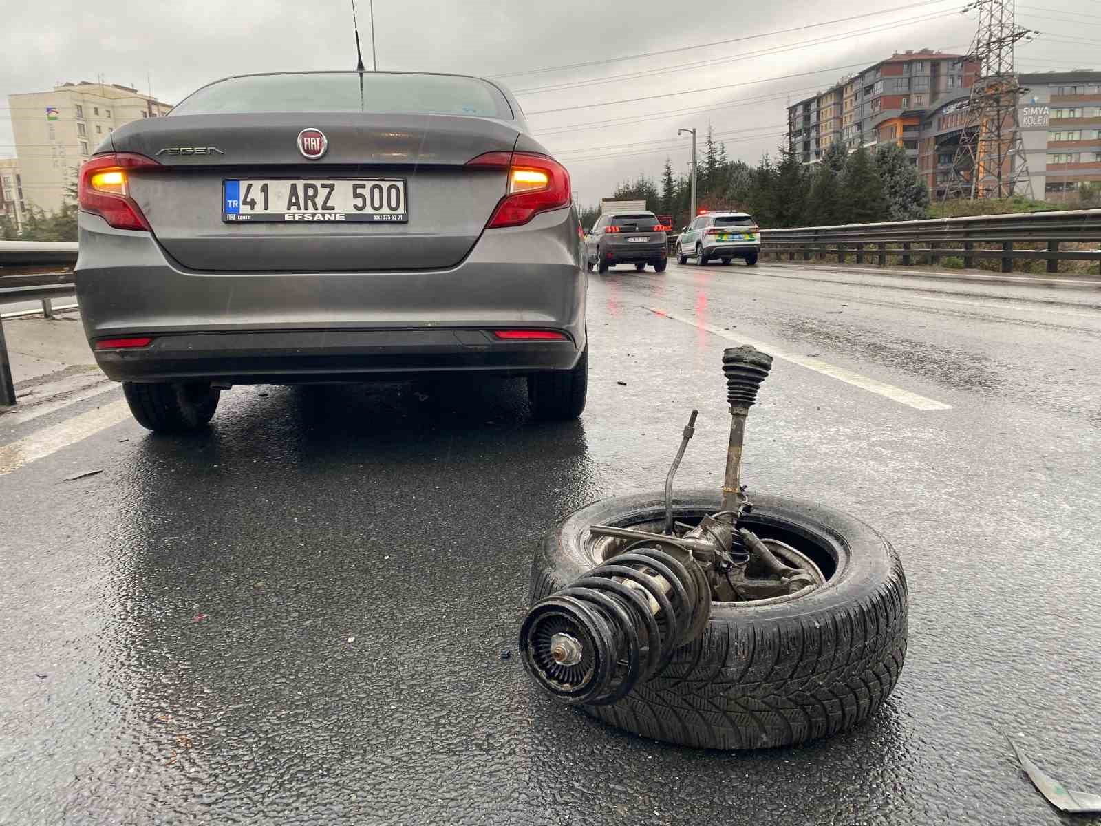 Arızalanan otomobil zincirleme kazaya sebep oldu: 1 yaralı
