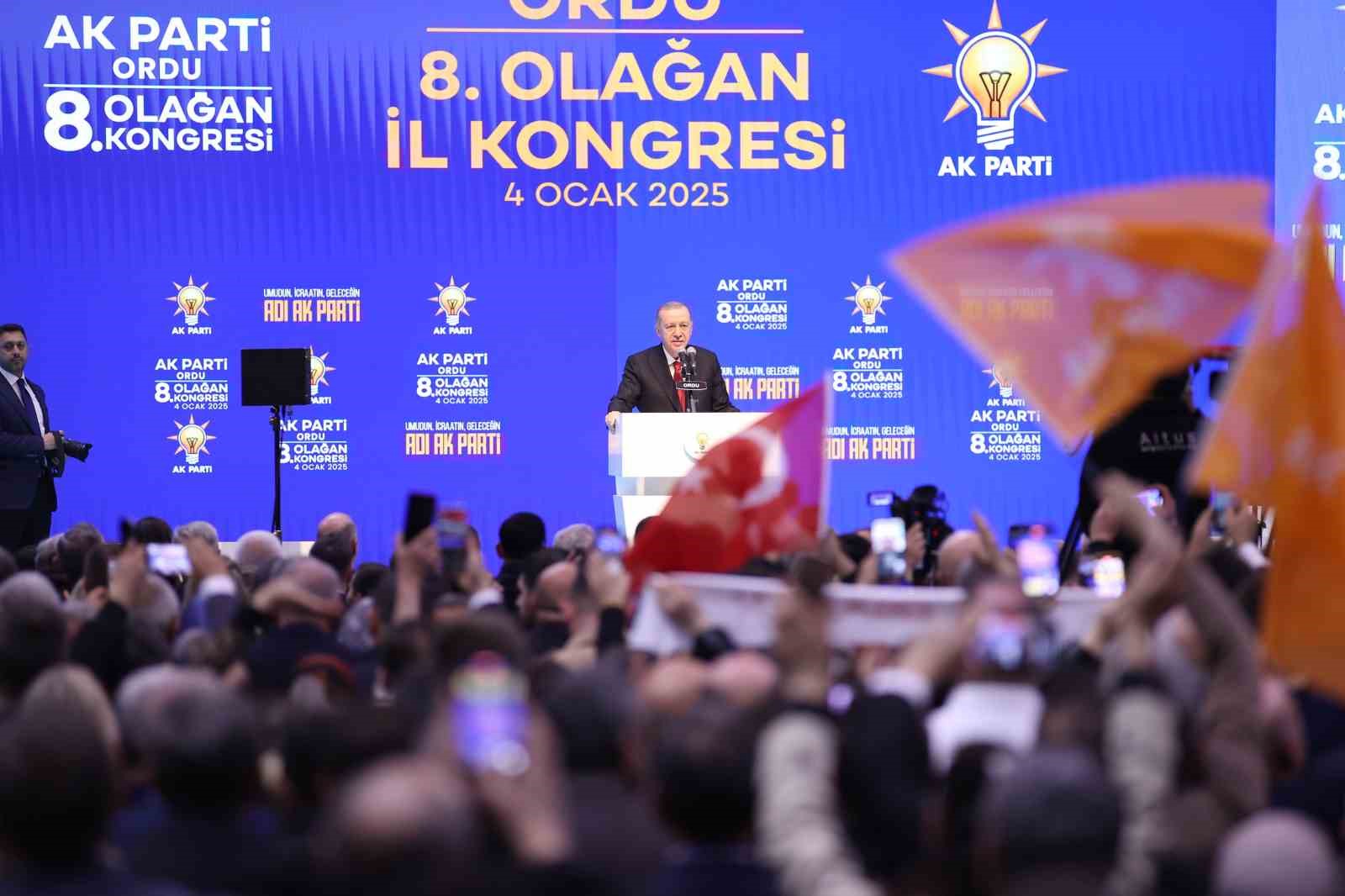 Cumhurbaşkanı Erdoğan: “Ankara-Karadeniz ve Gürcistan arasında demiryolu ulaşımını planlıyoruz”
