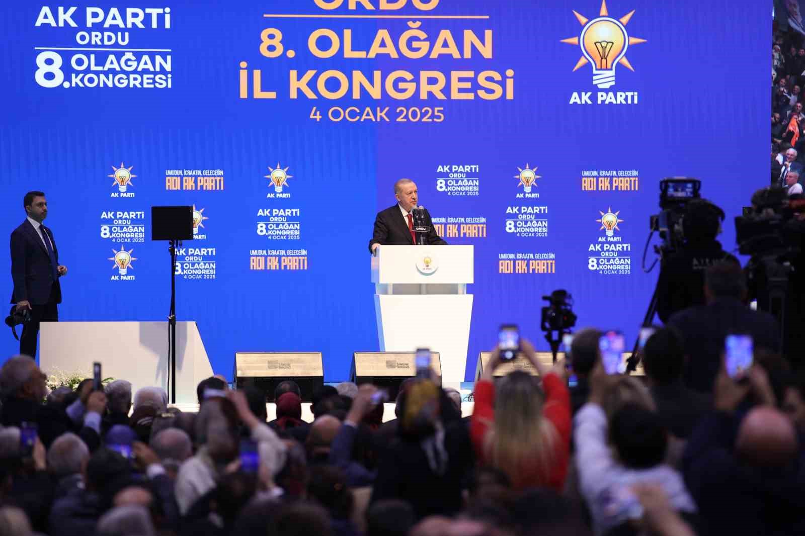 Cumhurbaşkanı Erdoğan: “Ankara-Karadeniz ve Gürcistan arasında demiryolu ulaşımını planlıyoruz”
