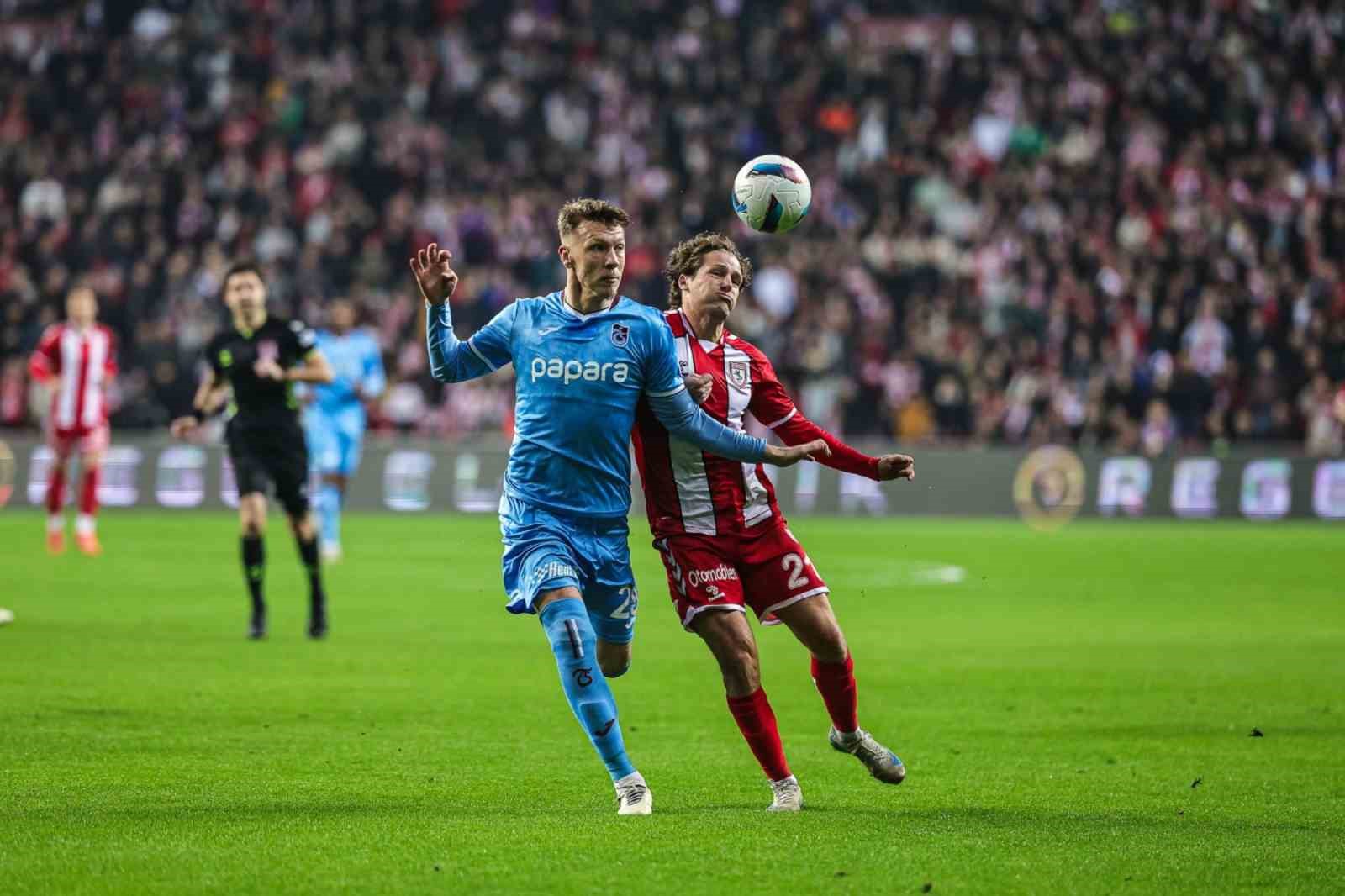 Trendyol Süper Lig: Samsunspor: 2 - Trabzonspor: 1 (Maç sonucu)
