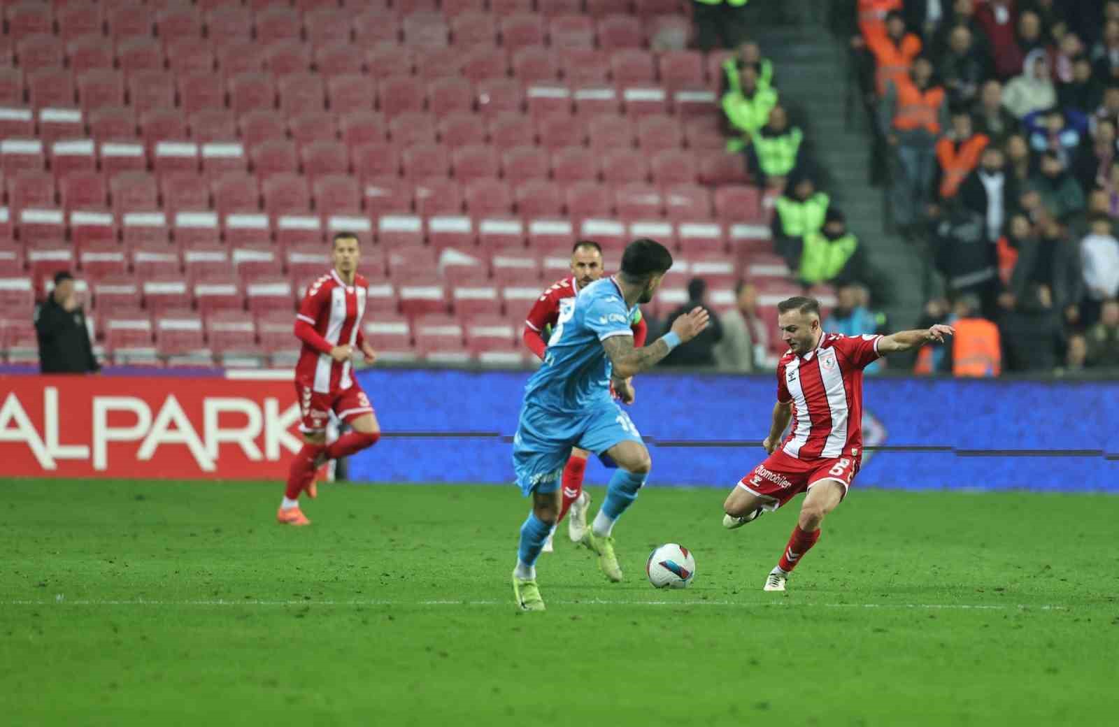 Trendyol Süper Lig: Samsunspor: 2 - Trabzonspor: 1 (Maç sonucu)
