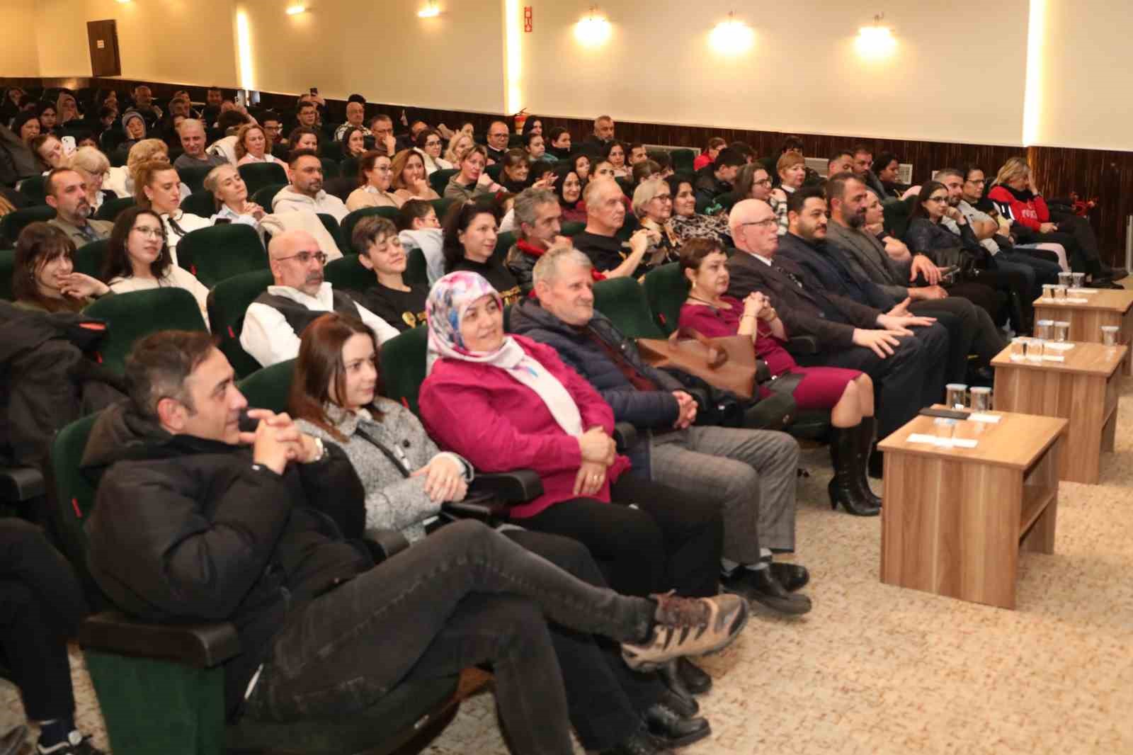 Odunpazarı Belediyesi’nden yeni yıla merhaba konseri
