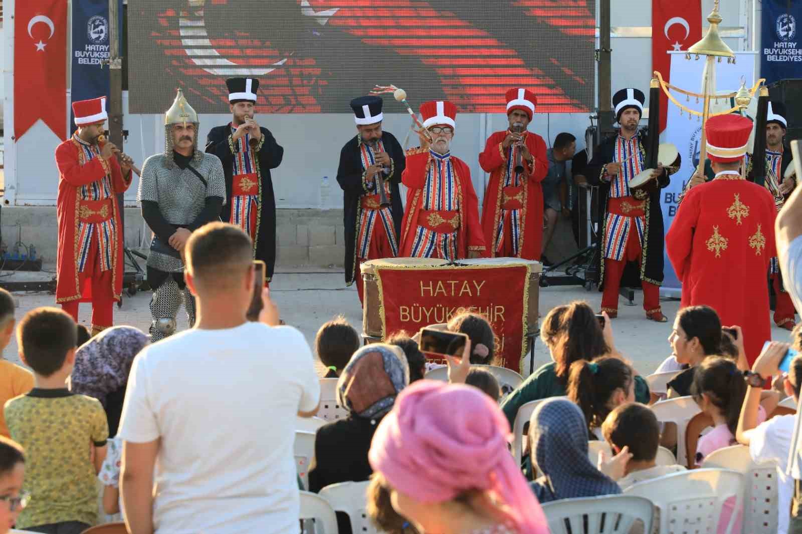 Hatay Büyükşehir Belediyesi yaptıkları şenliklerle 5 ayda 10 bin 690 çocuk doyasıya eğlendi
