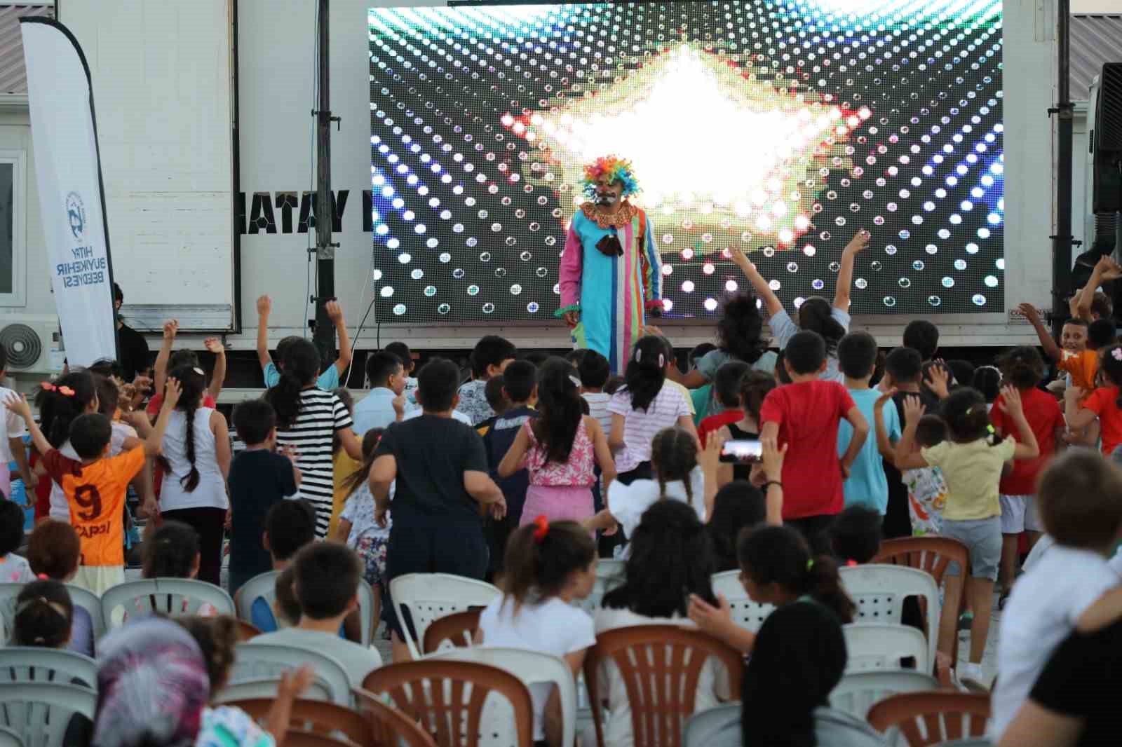 Hatay Büyükşehir Belediyesi yaptıkları şenliklerle 5 ayda 10 bin 690 çocuk doyasıya eğlendi
