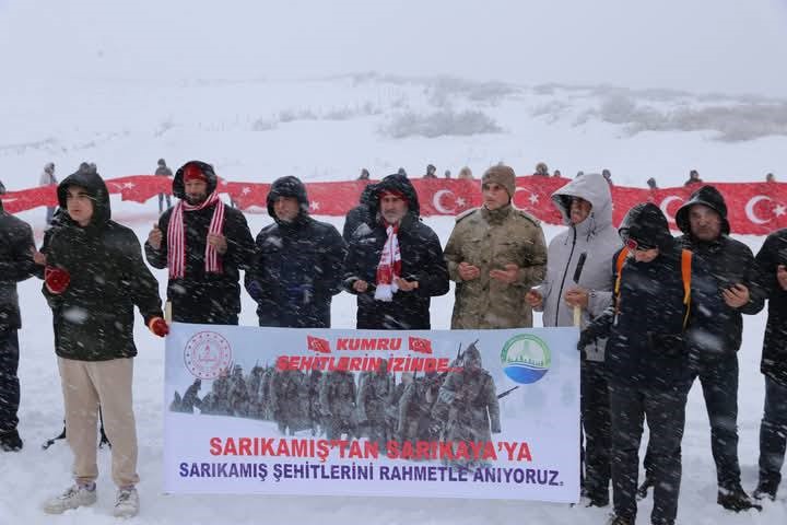 Sarıkamış Şehitleri için 1900 rakımlı yaylada anıldı
