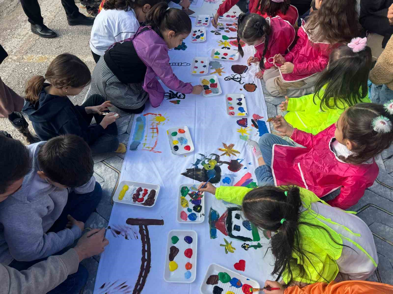 Minik Kalpler Büyük Dokunuşlar” etkinliği duygu dolu anlara sahne oldu
