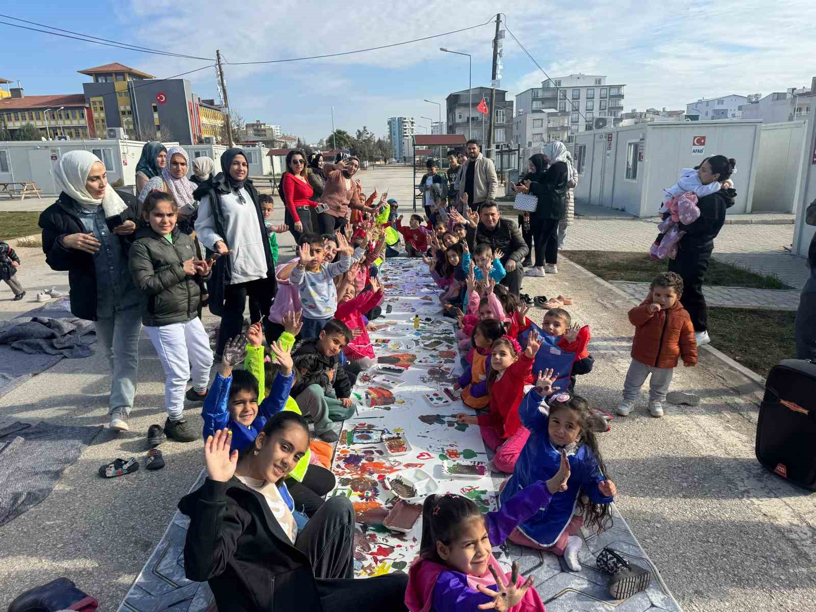 Minik Kalpler Büyük Dokunuşlar” etkinliği duygu dolu anlara sahne oldu
