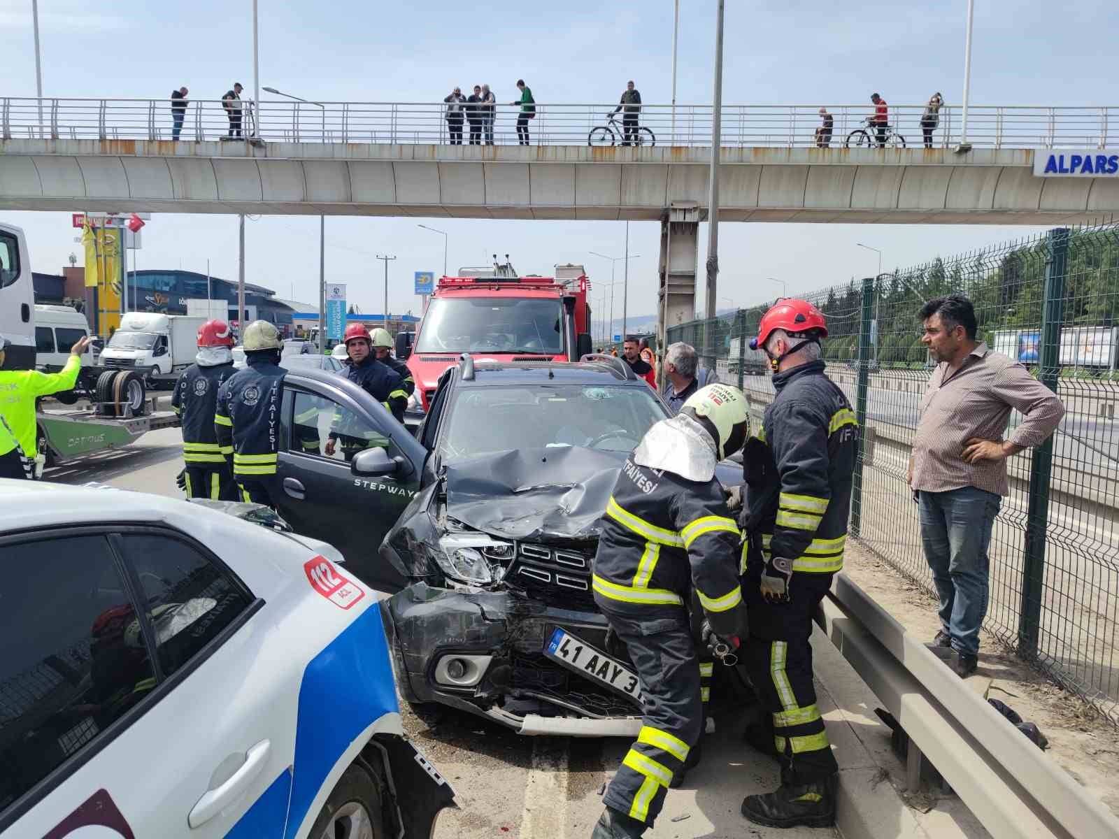 Sanayinin kalbi Kocaeli’de yangınlara 6 dakika 55 saniyede müdahale
