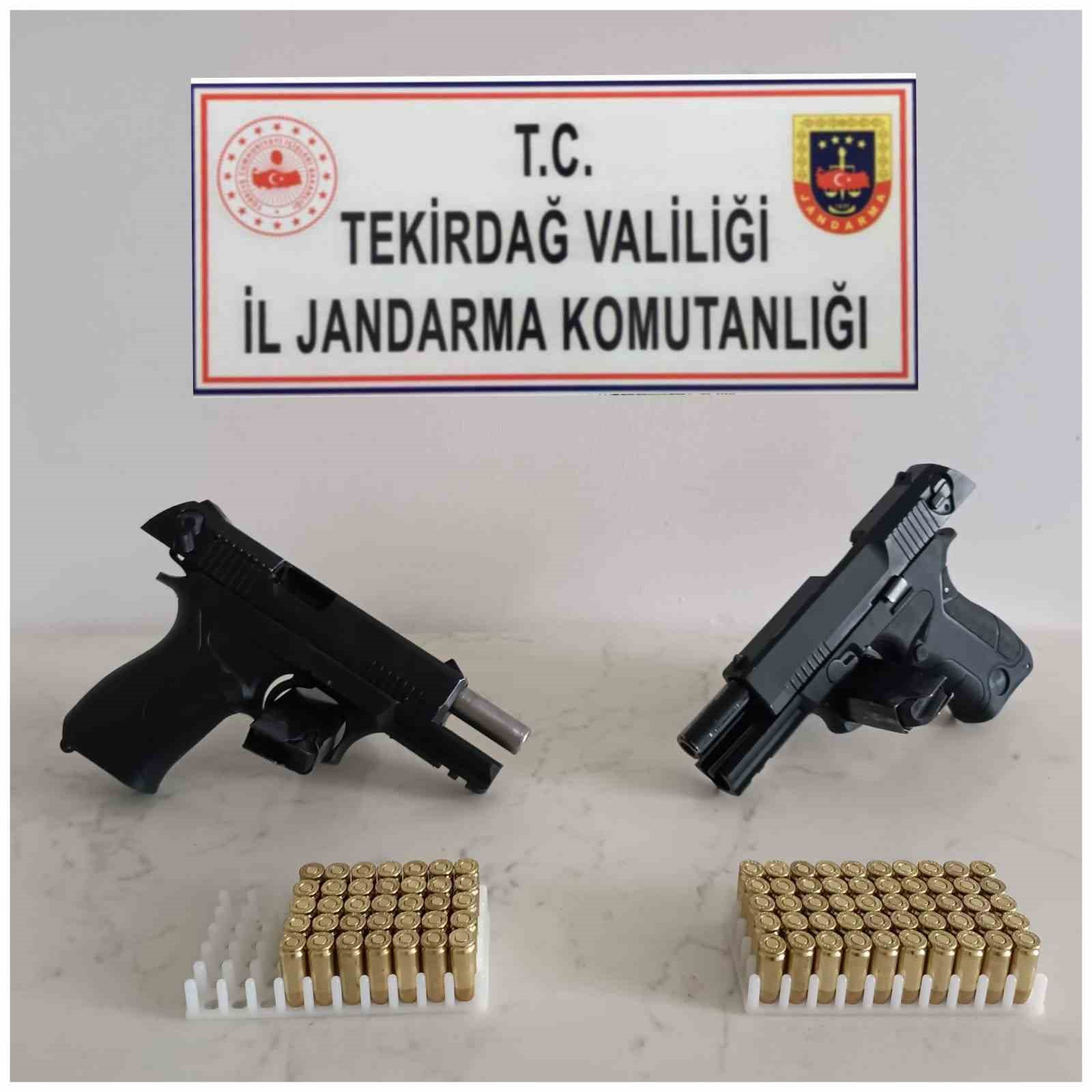 Tekirdağ’da jandarma ekiplerinden silah operasyonu
