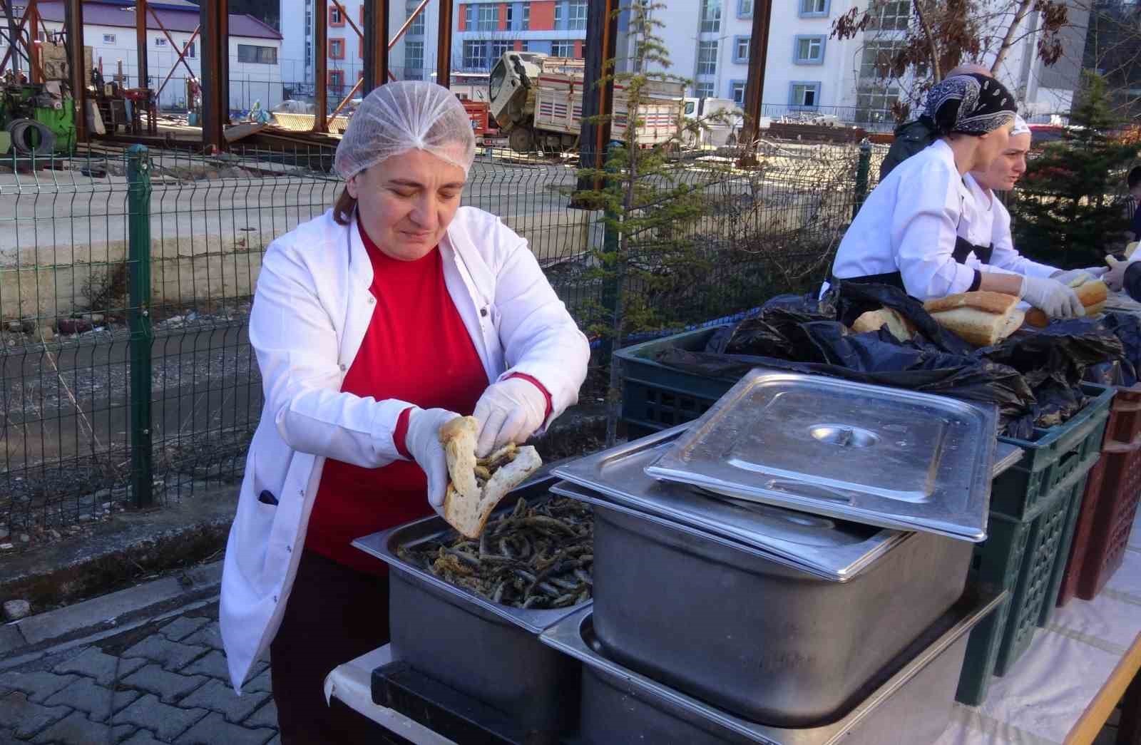 Artvin’in Borçka ilçesinde hamsi şenliği
