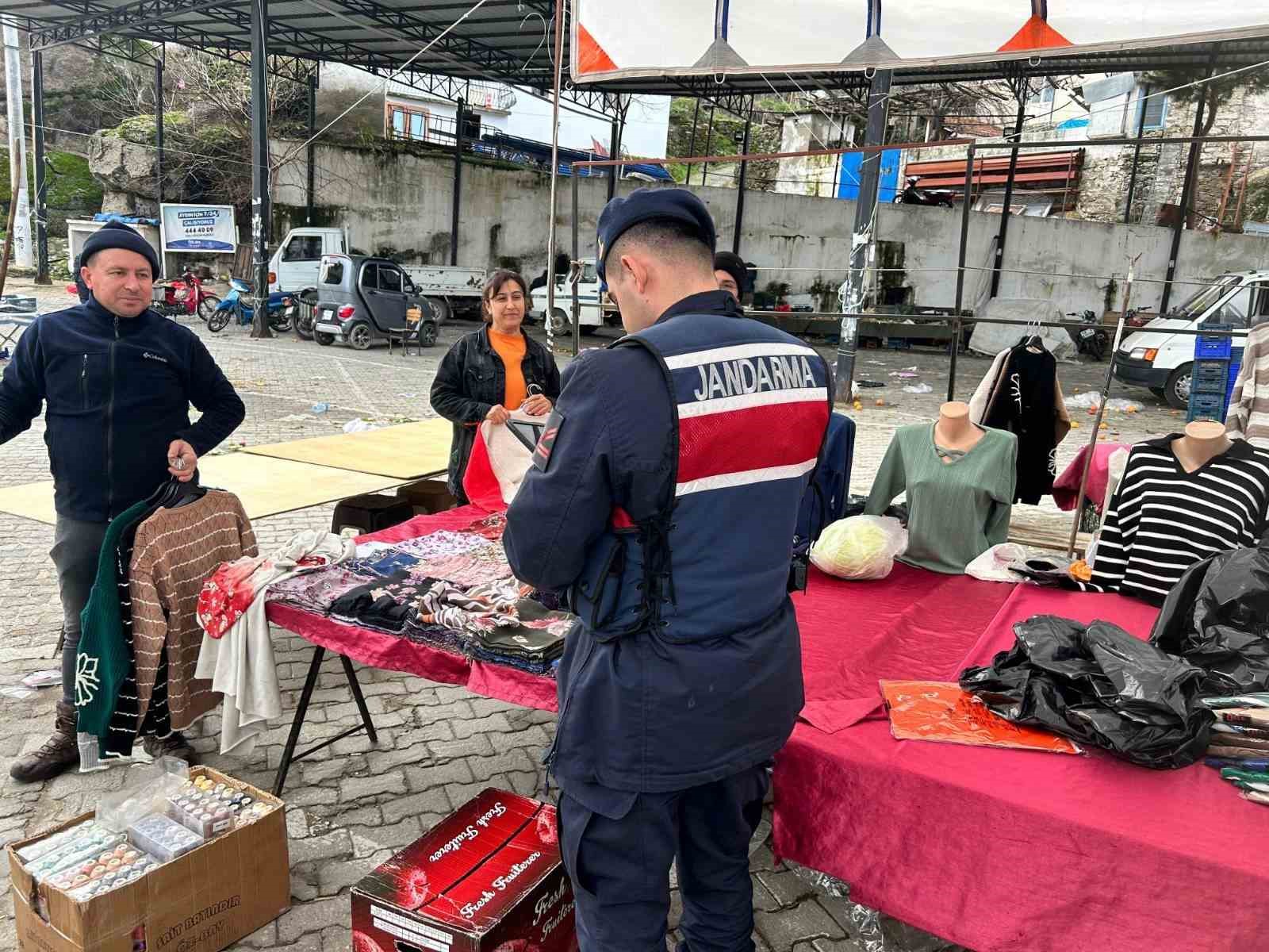 Karpuzlu’da vatandaşlar hırsızlık olaylarına karşı bilgilendirildi
