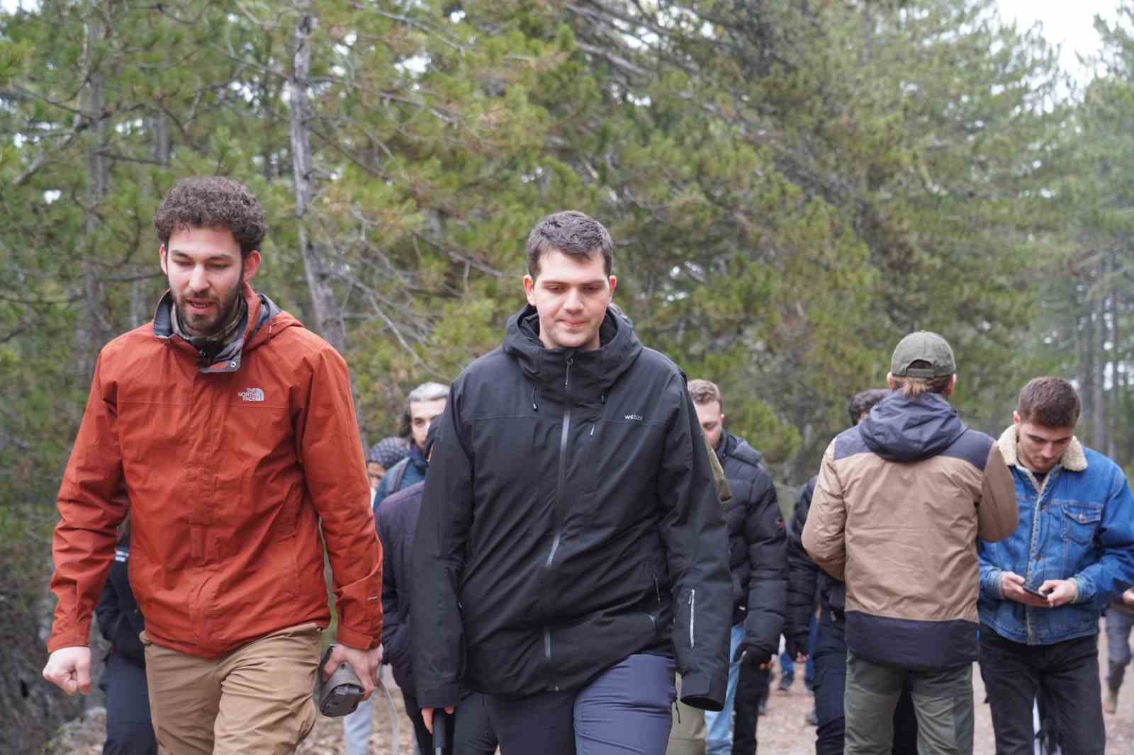 Esenler Belediyesi’nin “Kamp Akademisi” sürüyor
