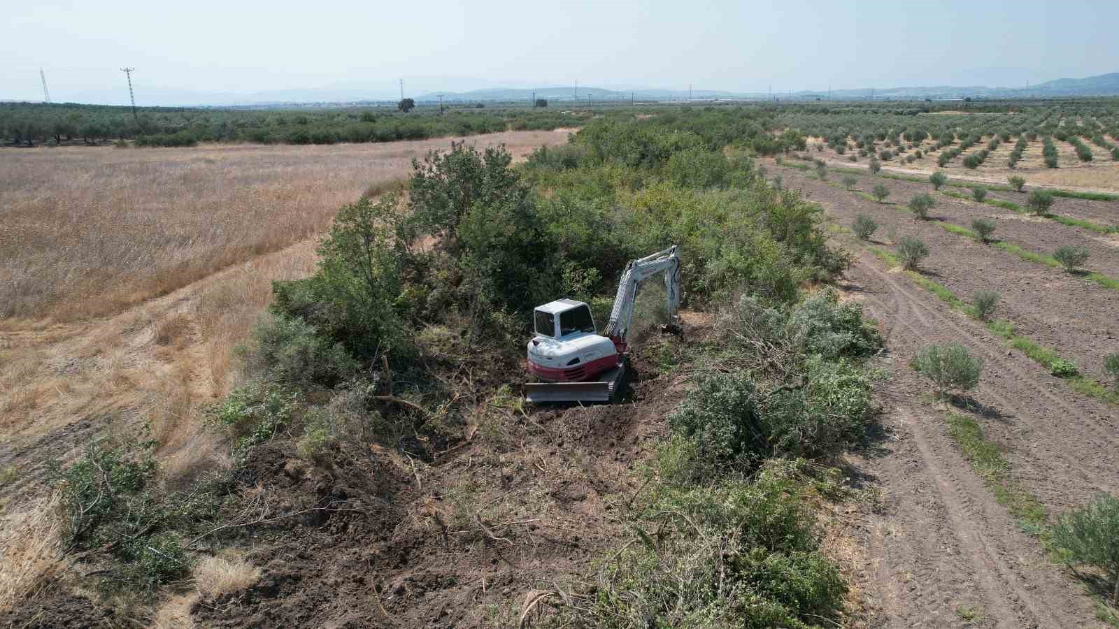 Manisa’da 280 kilometre dere yatağı temizlendi
