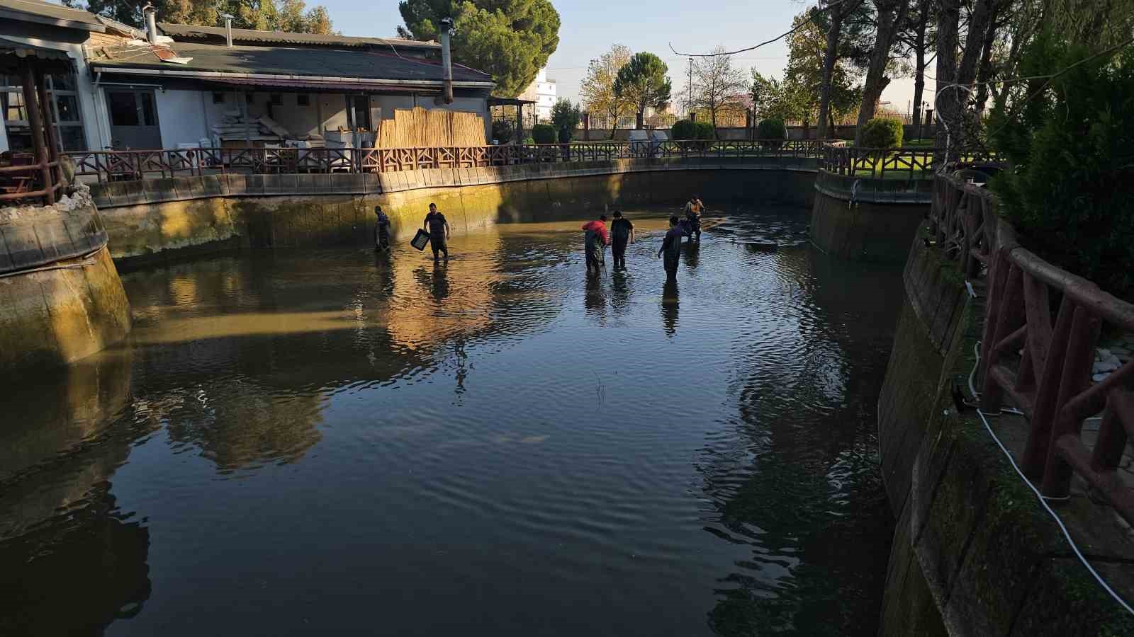 Aydın Büyükşehir’den Sümerpark’ta kapsamlı temizlik ve bakım çalışması
